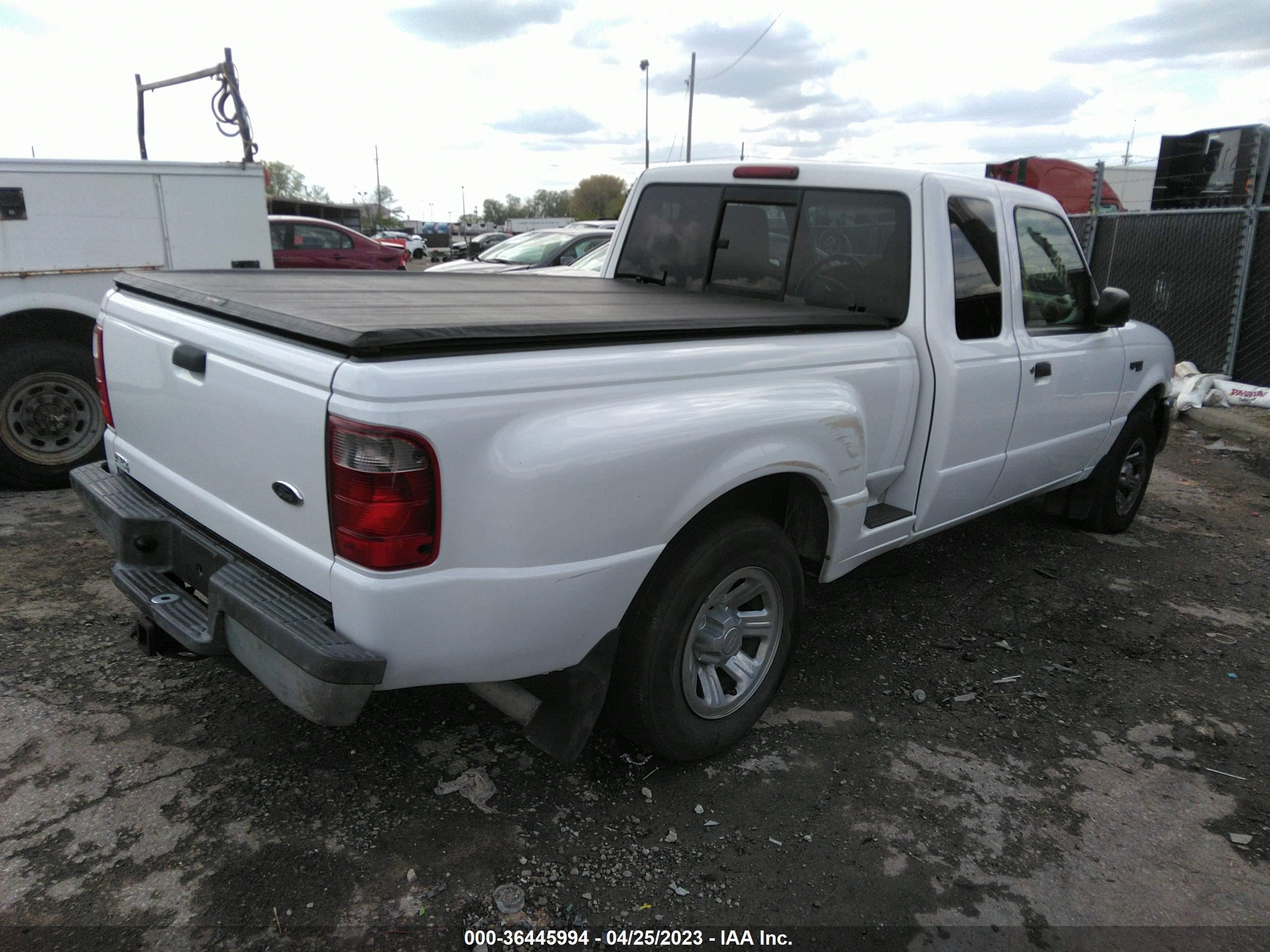 Photo 3 VIN: 1FTYR44U44PA28443 - FORD RANGER 