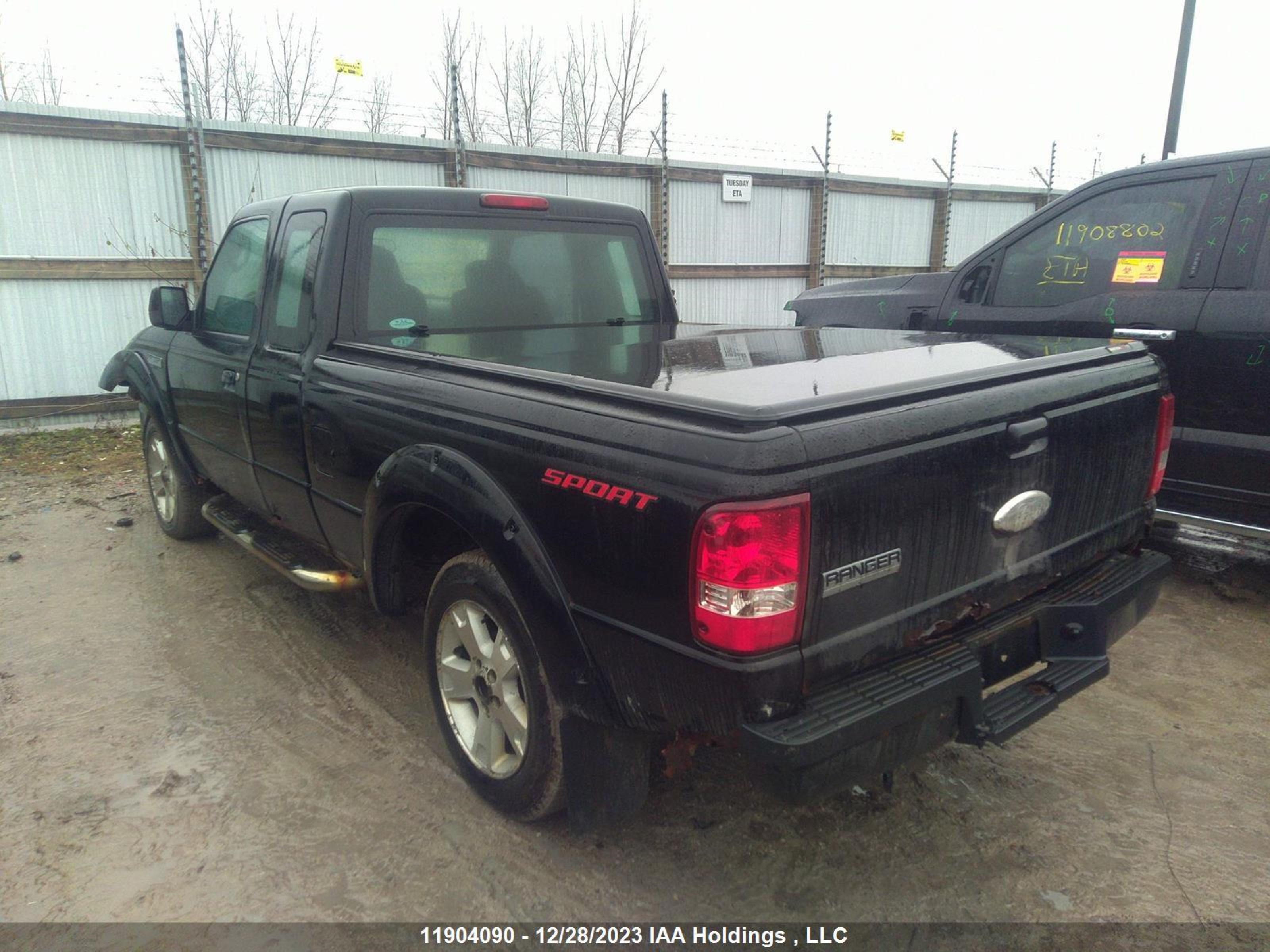 Photo 2 VIN: 1FTYR44U57PA55851 - FORD RANGER 