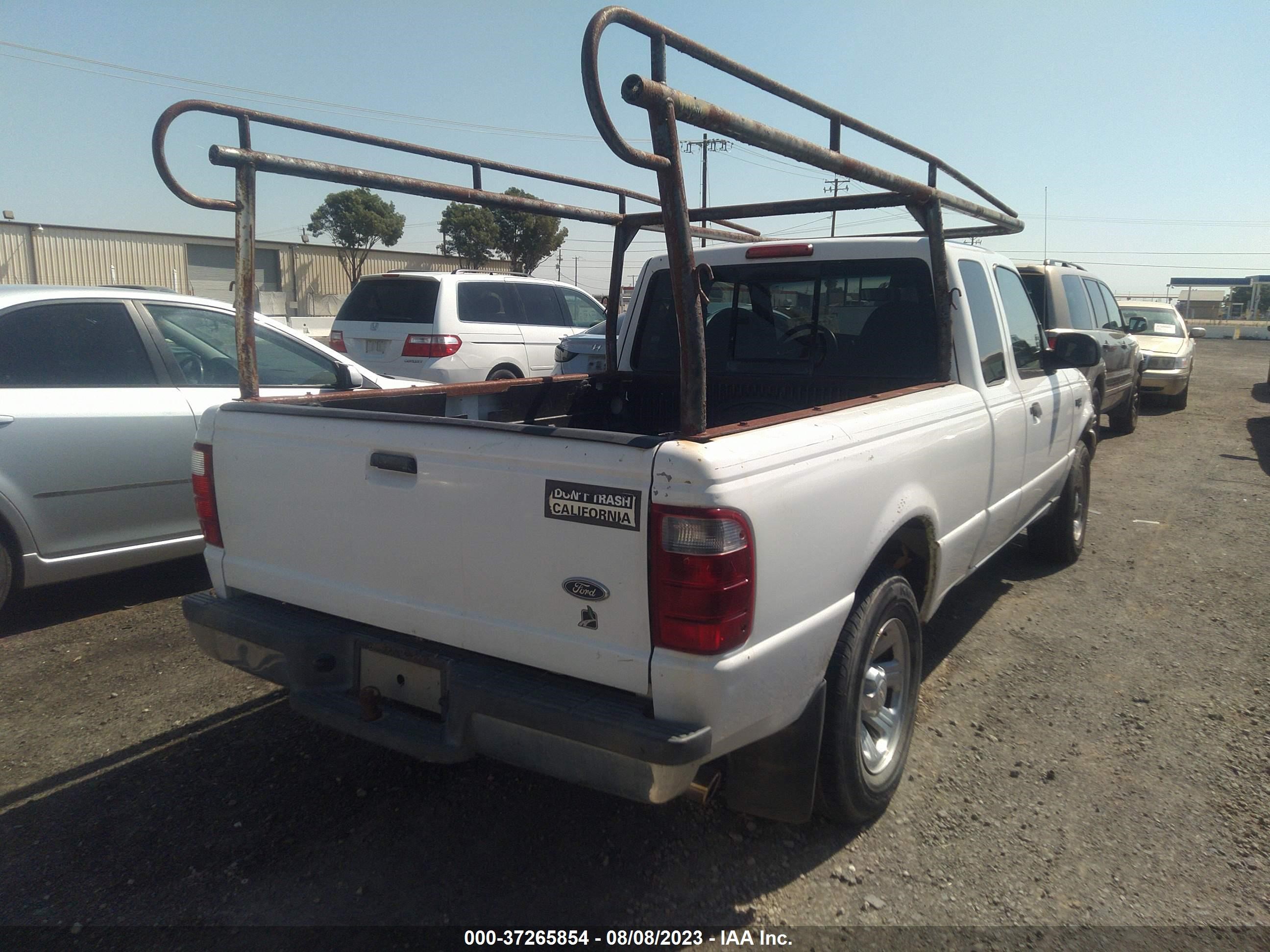 Photo 3 VIN: 1FTYR44V63PB05904 - FORD RANGER 