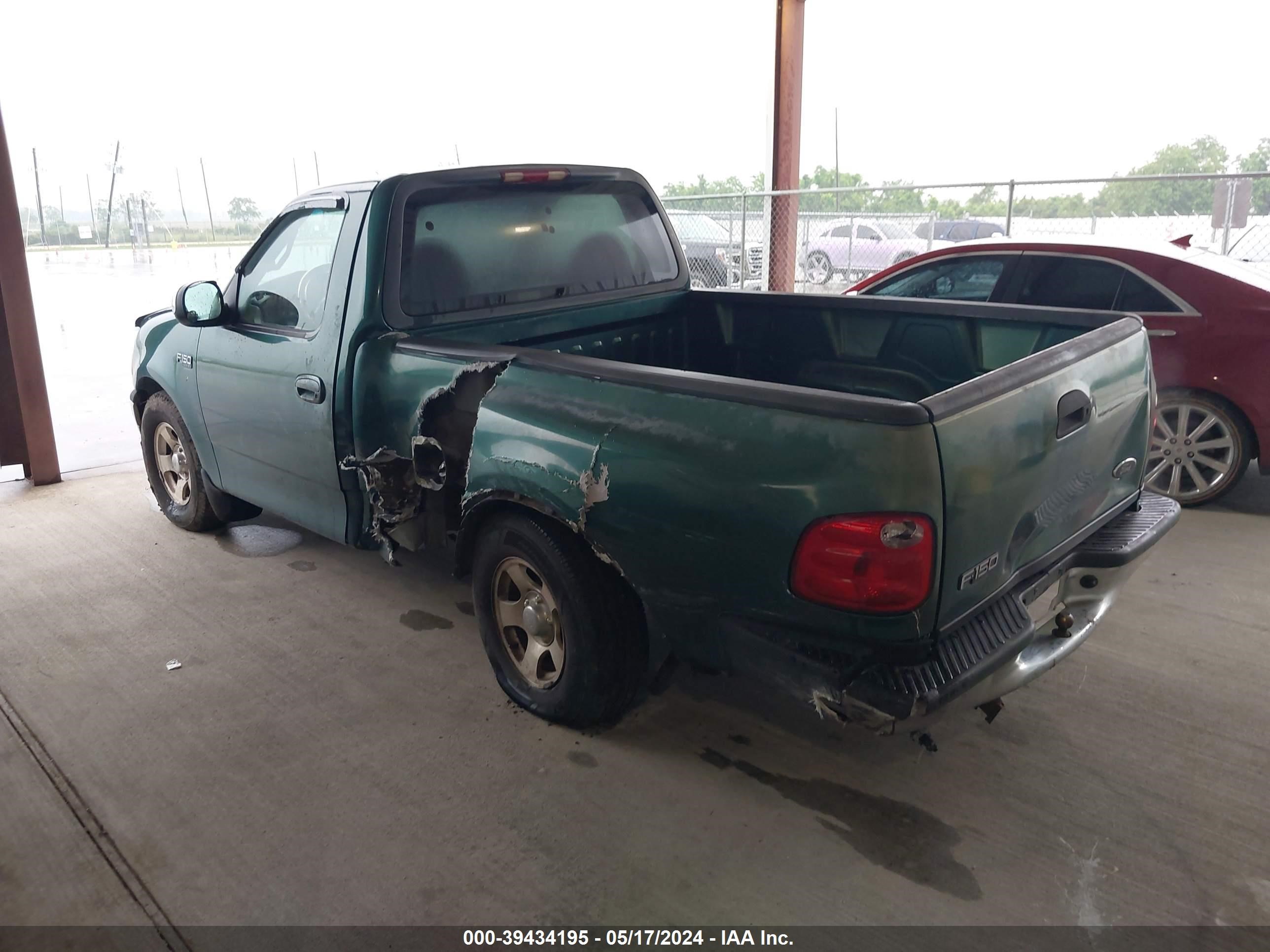 Photo 2 VIN: 1FTZF0724YKB31865 - FORD F-150 