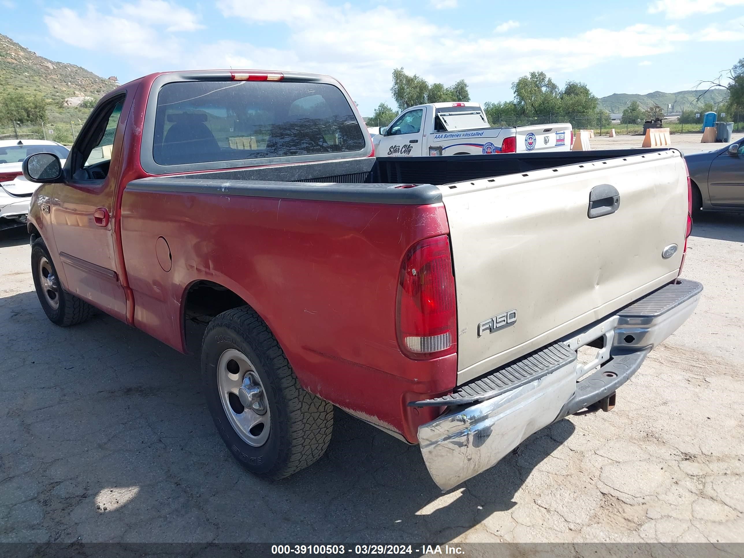 Photo 2 VIN: 1FTZF17211KA08990 - FORD F-150 