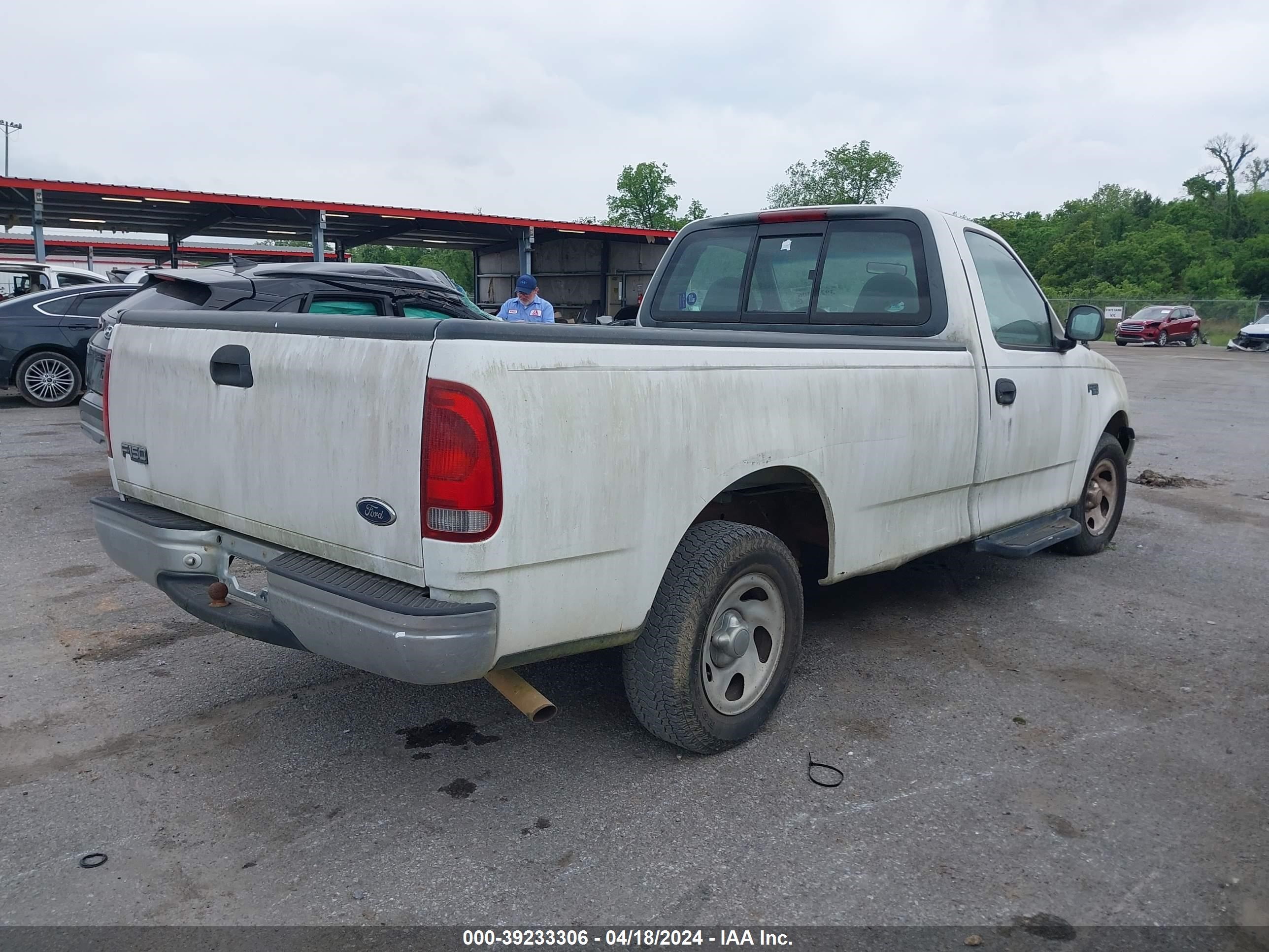 Photo 3 VIN: 1FTZF1724XNA68334 - FORD F-150 