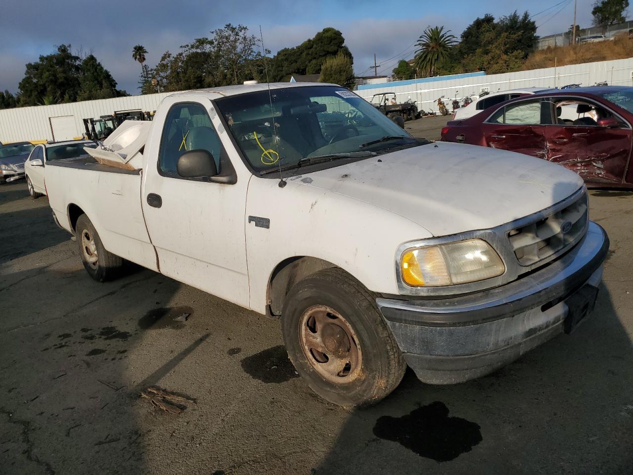 Photo 3 VIN: 1FTZF1727WKB98043 - FORD F-150 