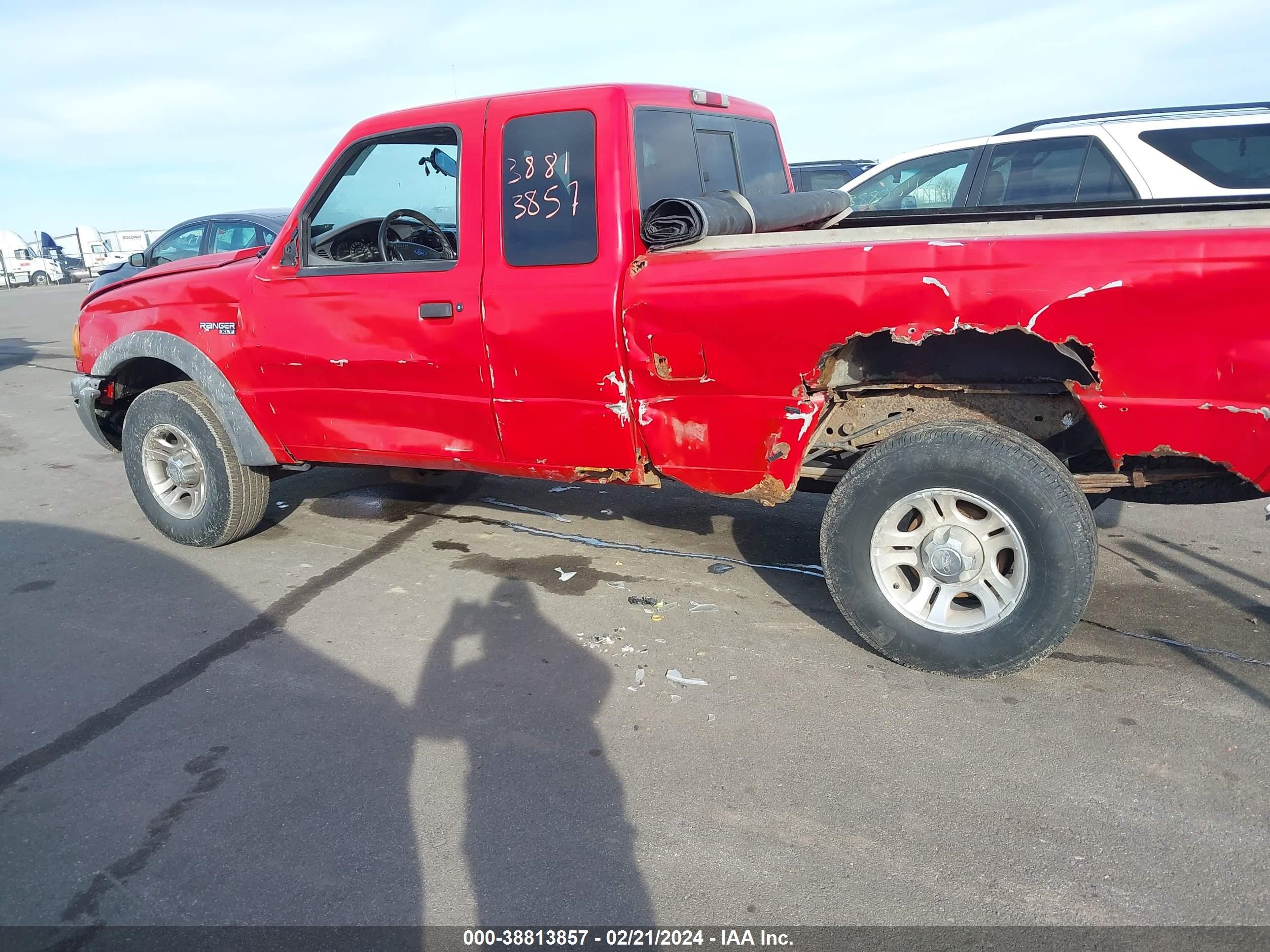 Photo 13 VIN: 1FTZR15E11TA04050 - FORD RANGER 