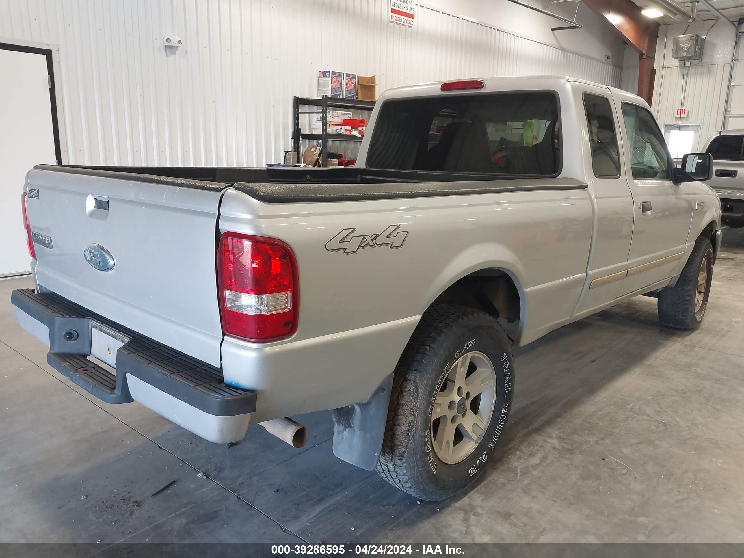 Photo 3 VIN: 1FTZR15E46PA79339 - FORD RANGER 