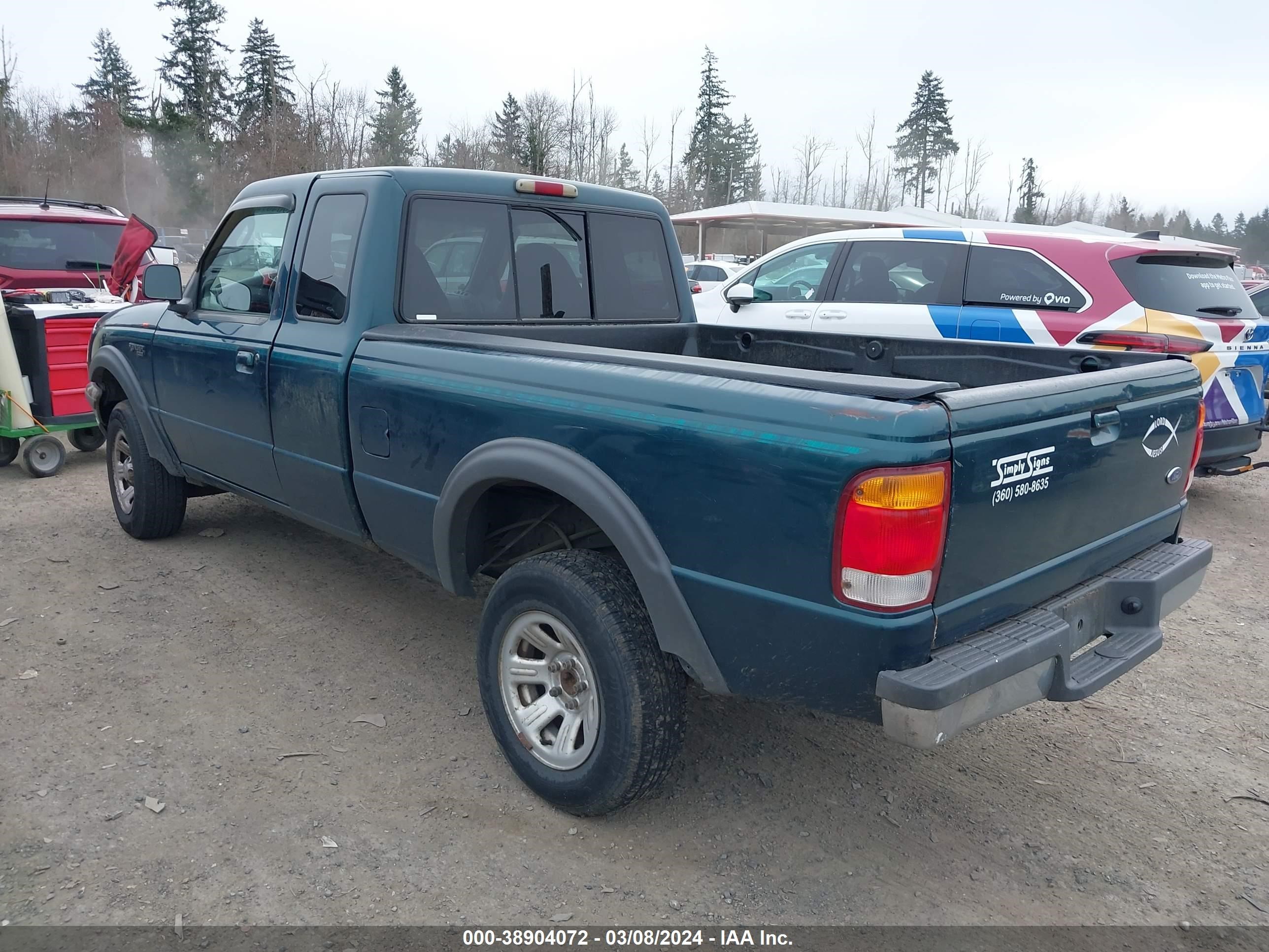 Photo 2 VIN: 1FTZR15U8WPA95115 - FORD RANGER 