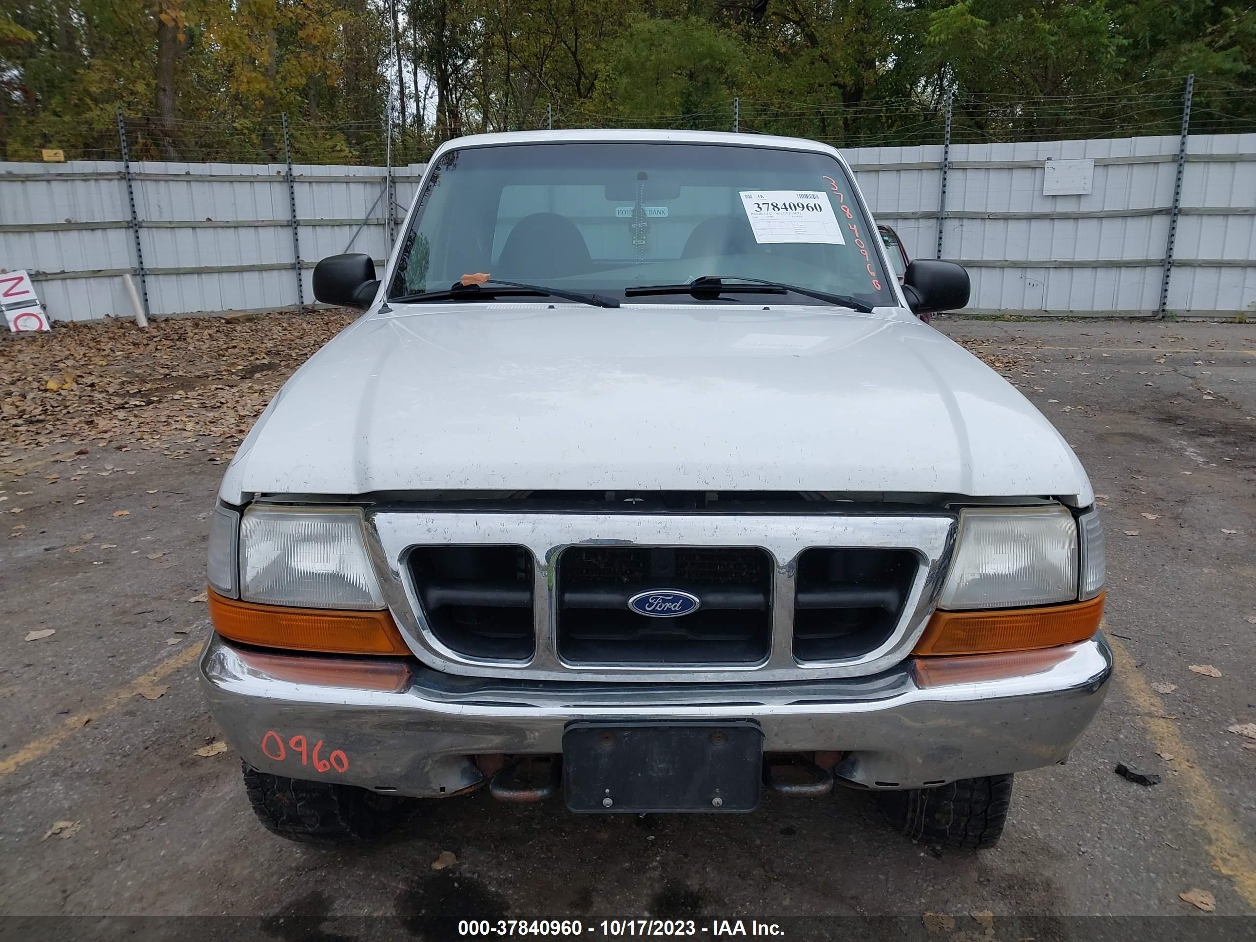 Photo 5 VIN: 1FTZR15V3YPA98676 - FORD RANGER 