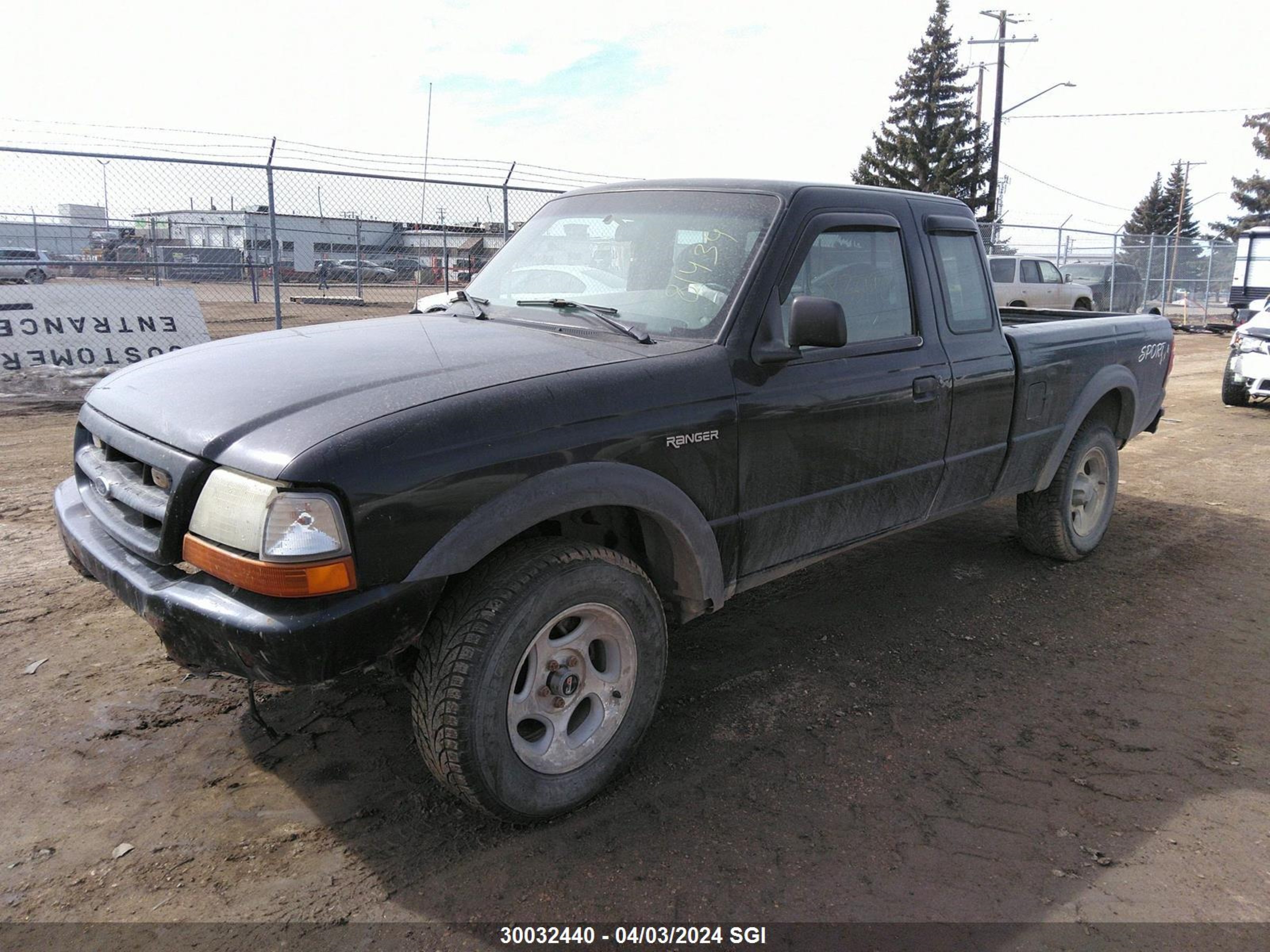 Photo 1 VIN: 1FTZR15V5XPA81439 - FORD RANGER 