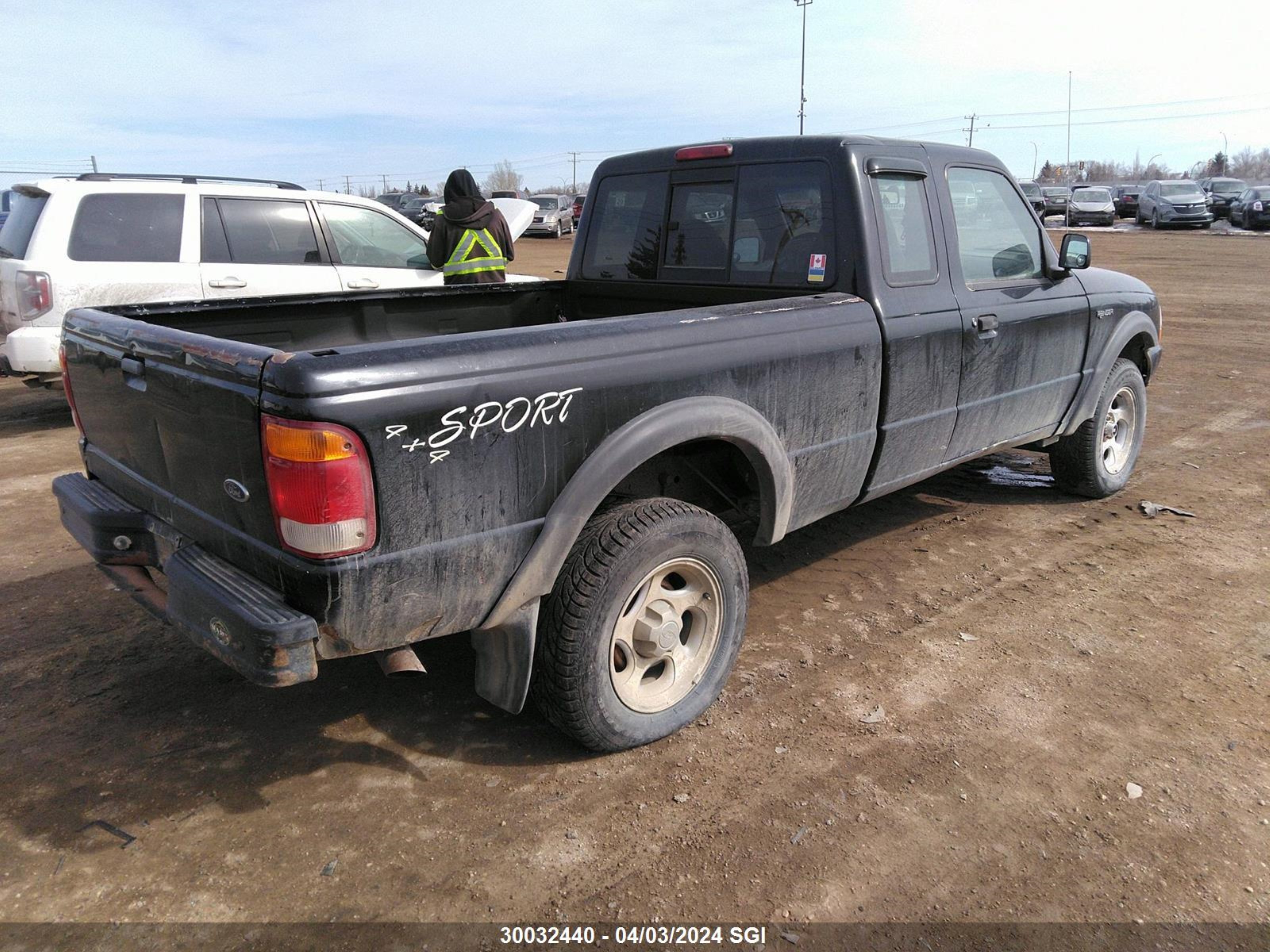 Photo 3 VIN: 1FTZR15V5XPA81439 - FORD RANGER 