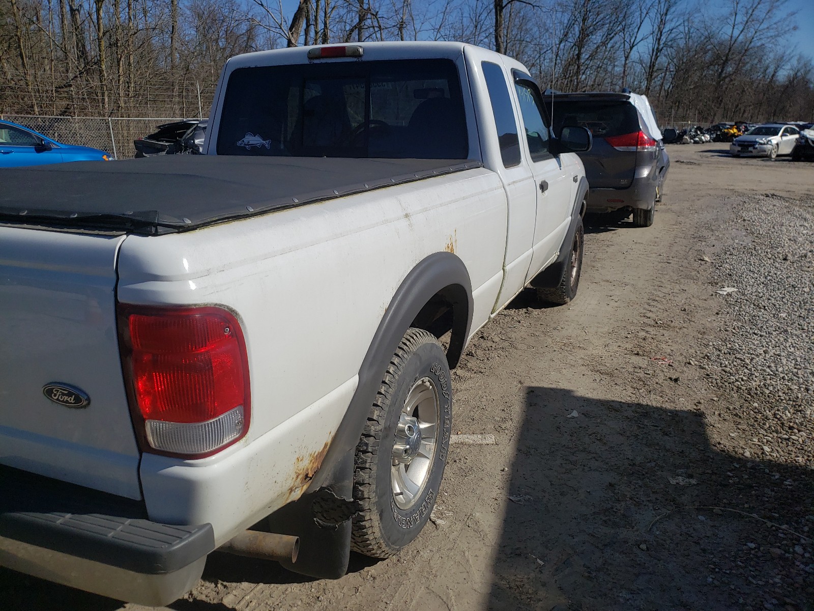 Photo 8 VIN: 1FTZR15V7YTB26440 - FORD RANGER SUP 