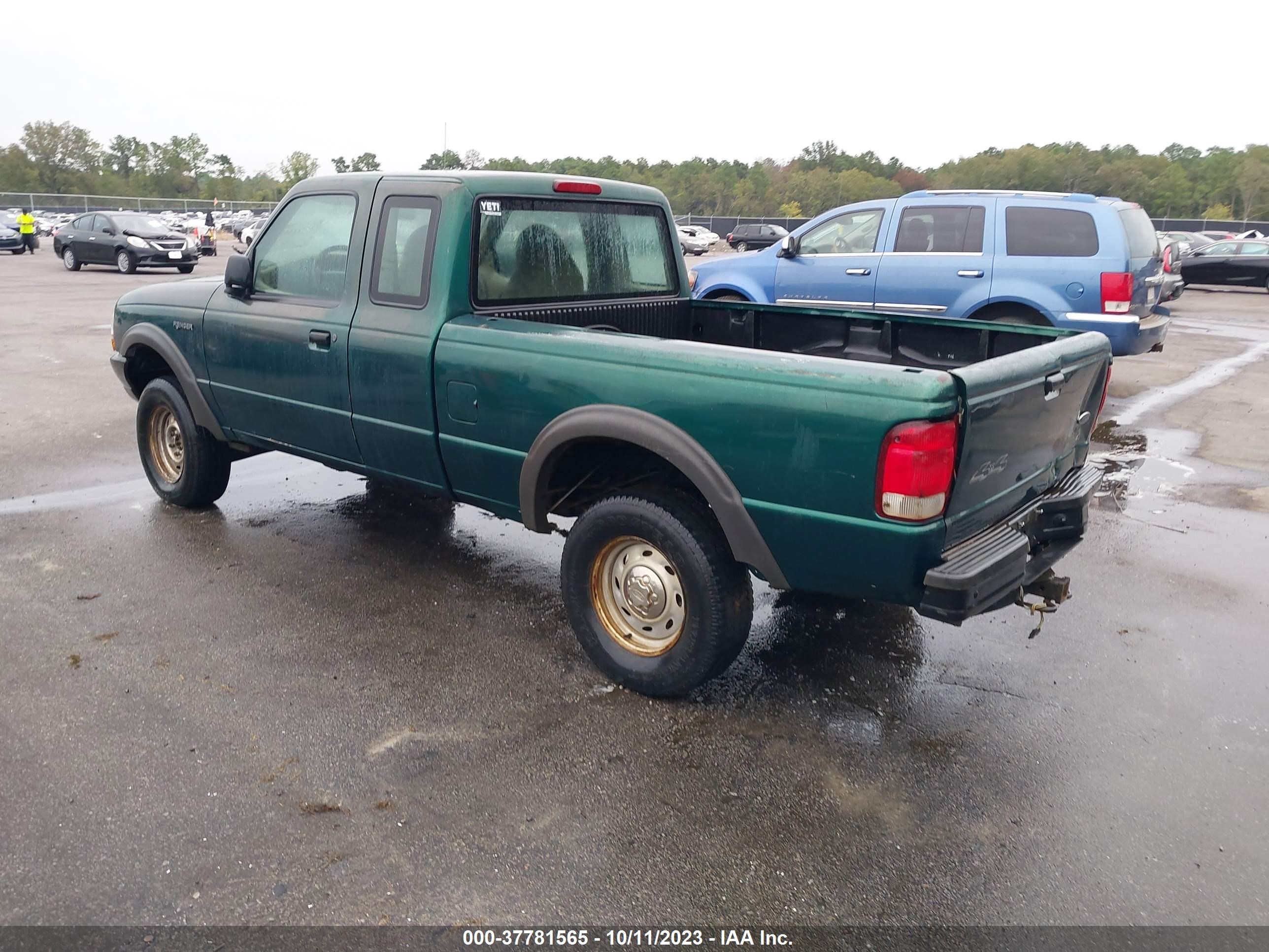 Photo 2 VIN: 1FTZR15V7YTB29077 - FORD RANGER 