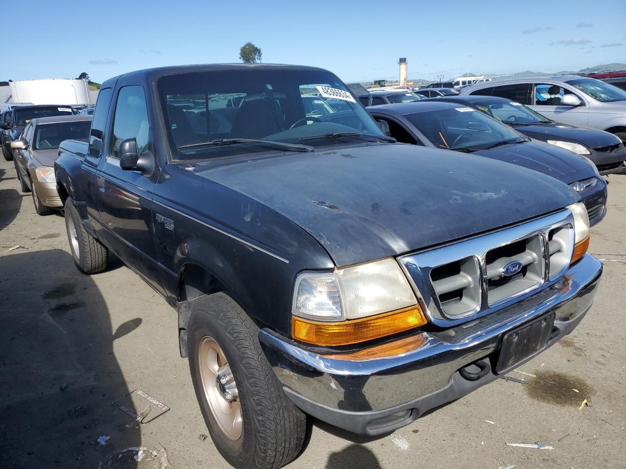 Photo 3 VIN: 1FTZR15V8YPA52874 - FORD RANGER 