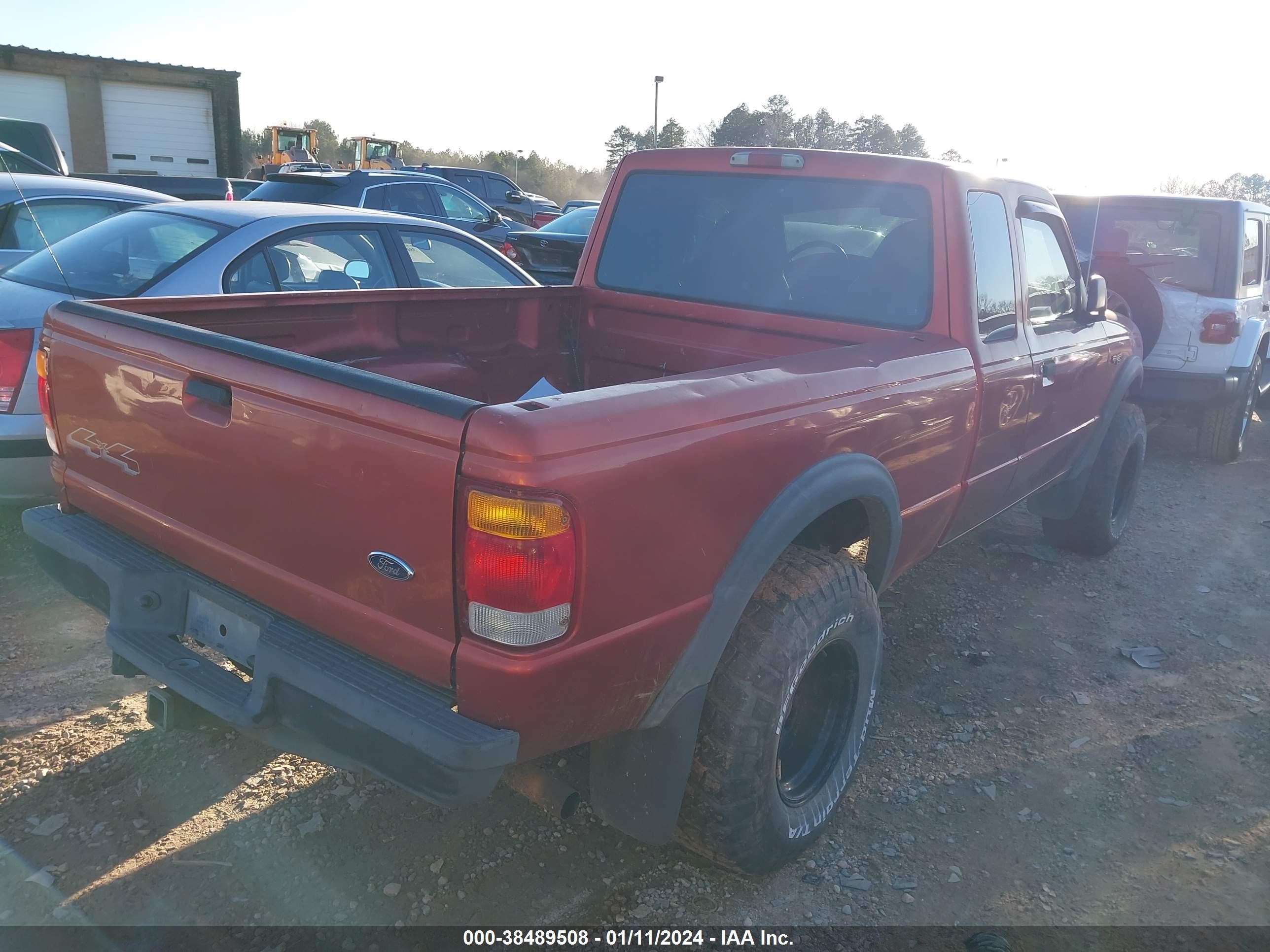 Photo 3 VIN: 1FTZR15X0XPC08812 - FORD RANGER 