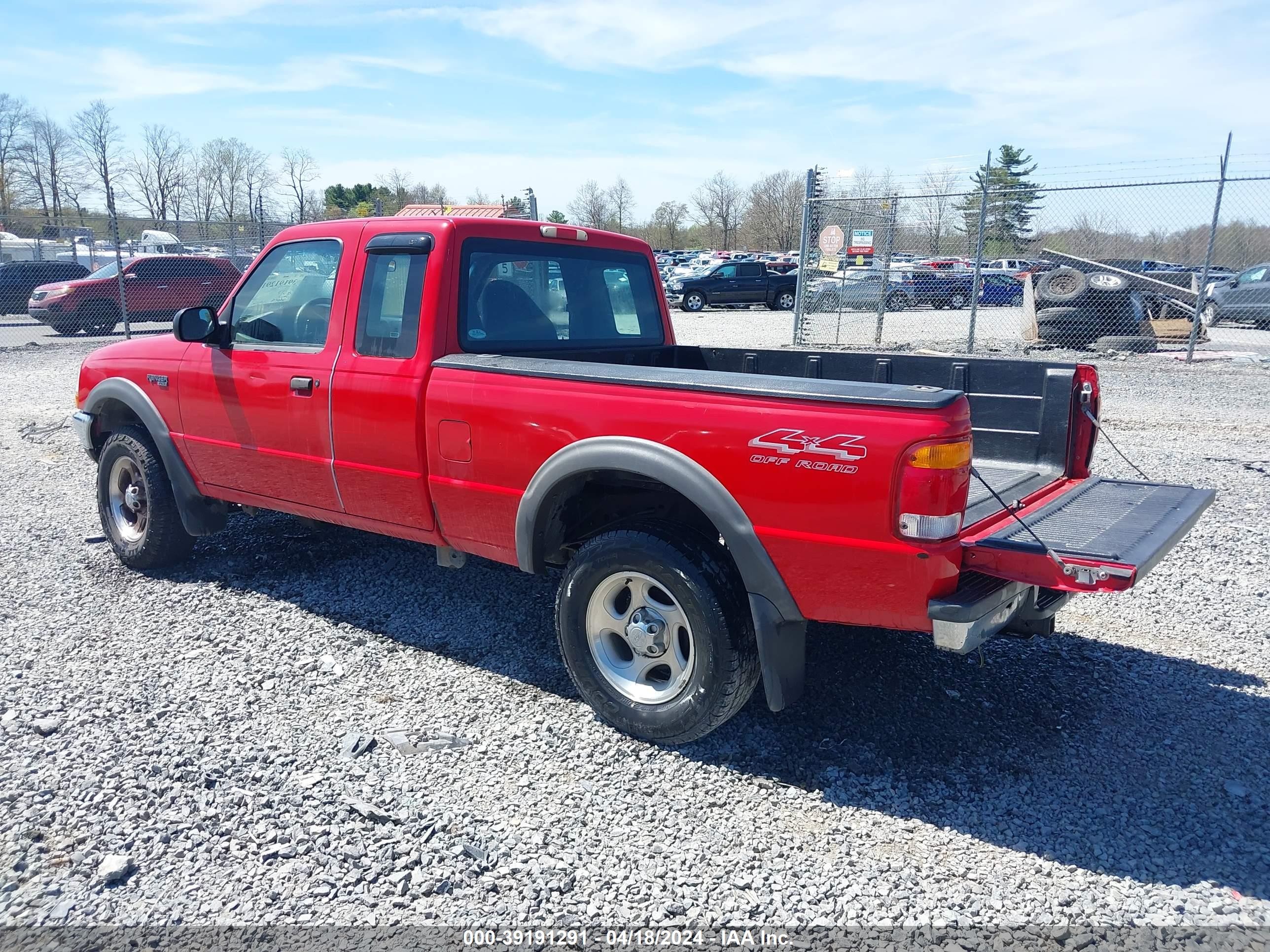 Photo 2 VIN: 1FTZR15X1XPA17352 - FORD RANGER 