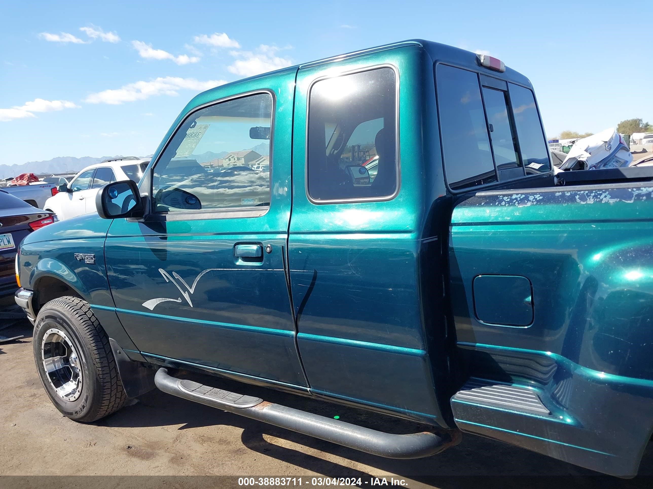 Photo 13 VIN: 1FTZR15X8WPB03658 - FORD RANGER 