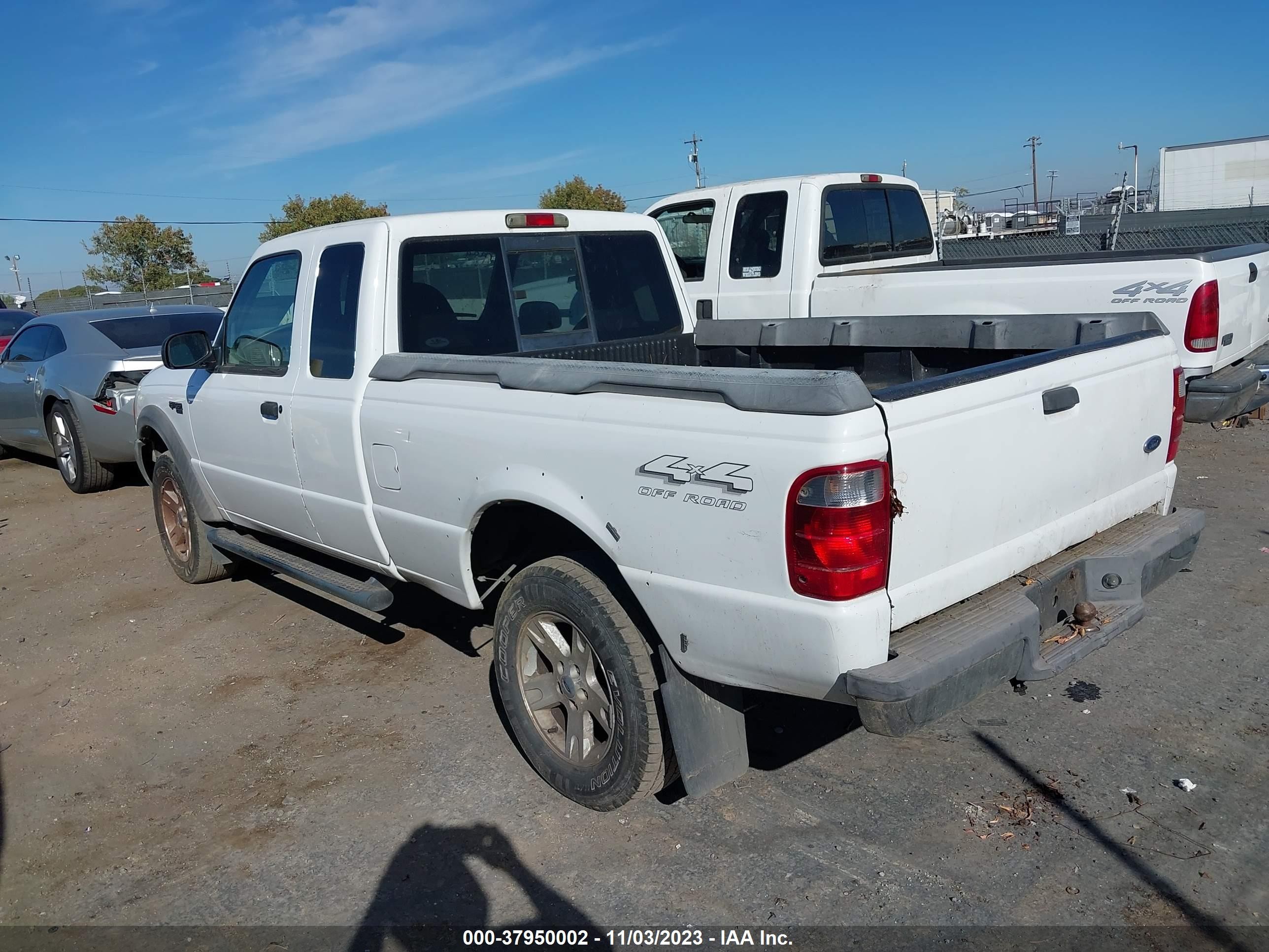 Photo 2 VIN: 1FTZR45E12PA51820 - FORD RANGER 