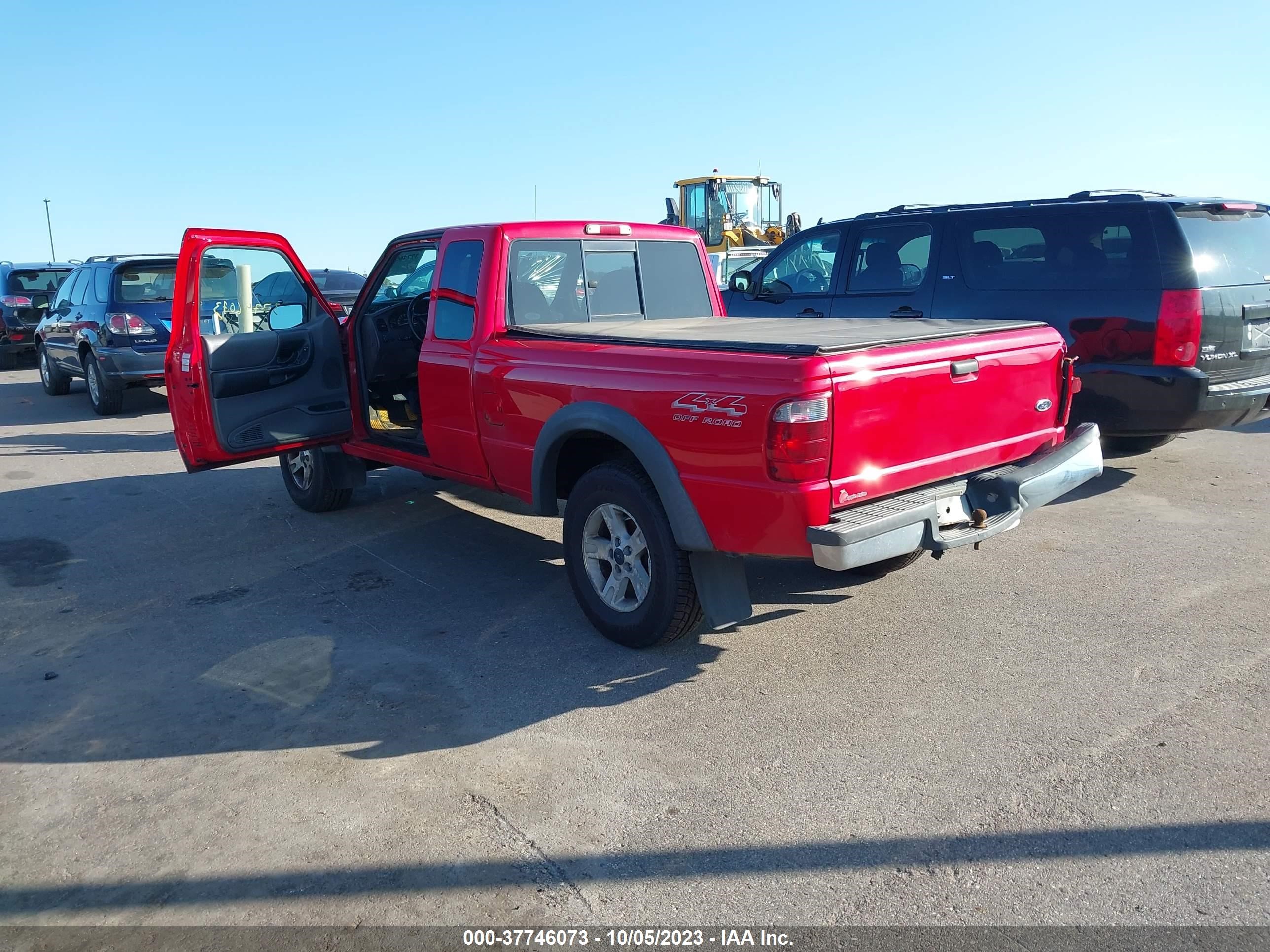 Photo 2 VIN: 1FTZR45E12PA81447 - FORD RANGER 