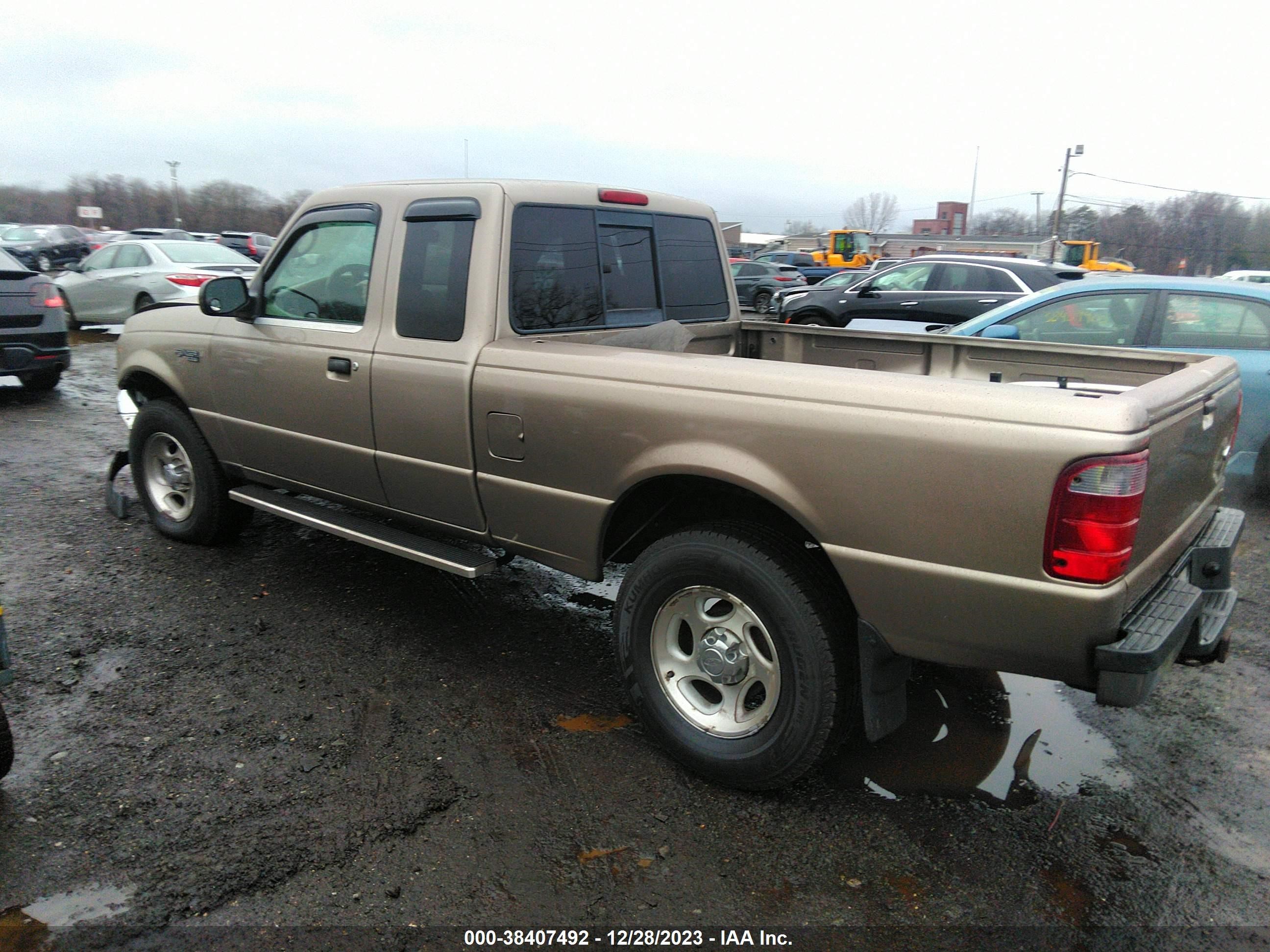 Photo 2 VIN: 1FTZR45E14PB29953 - FORD RANGER 