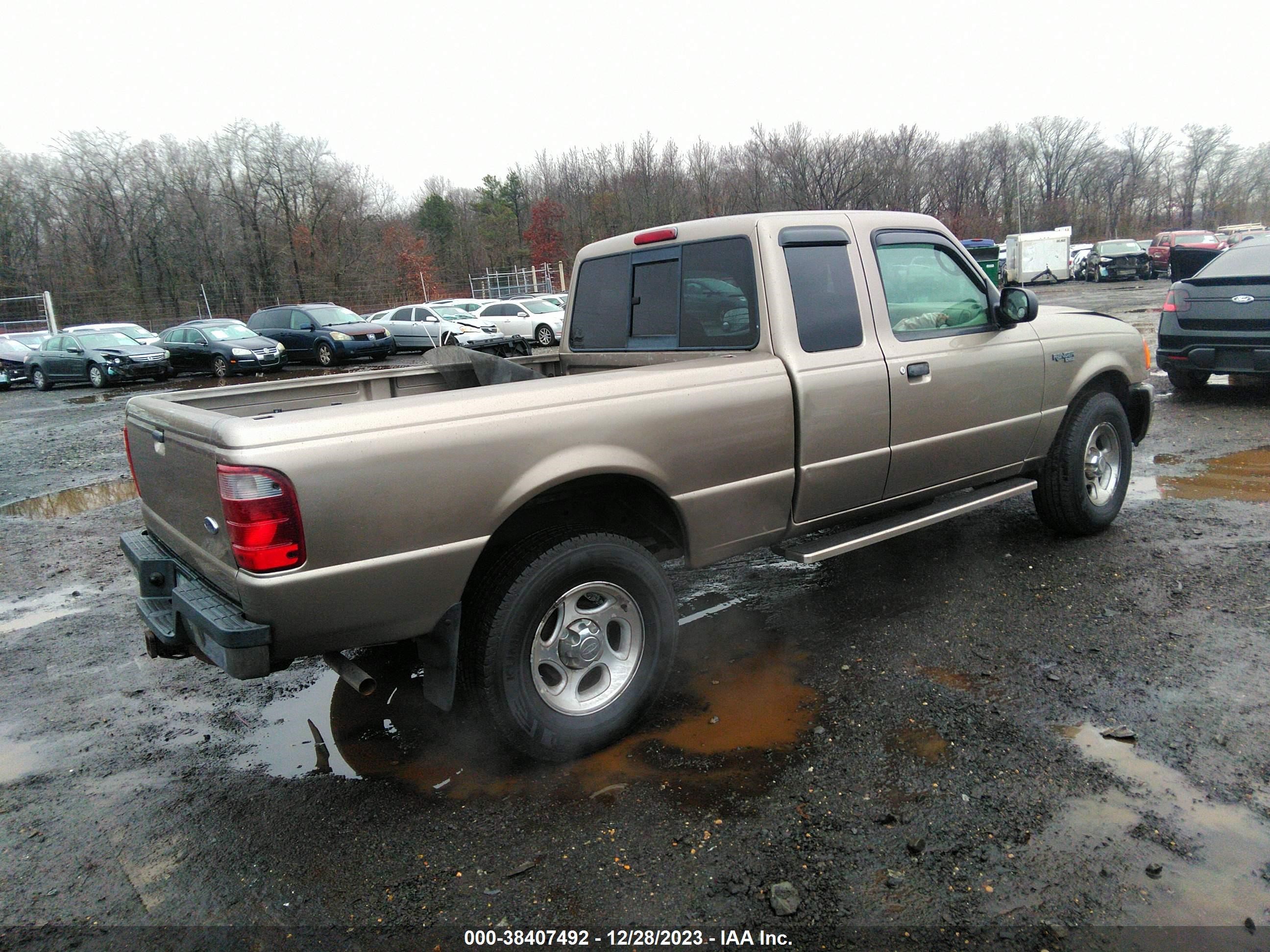 Photo 3 VIN: 1FTZR45E14PB29953 - FORD RANGER 