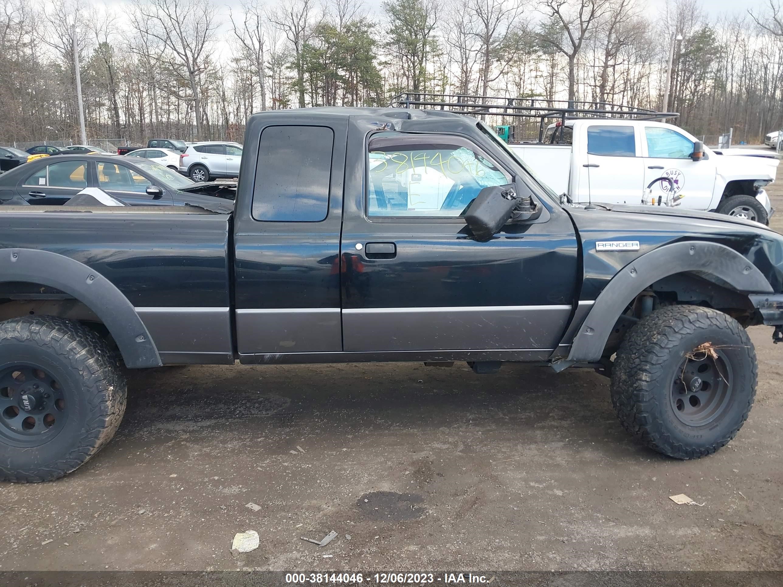 Photo 11 VIN: 1FTZR45E17PA08330 - FORD RANGER 