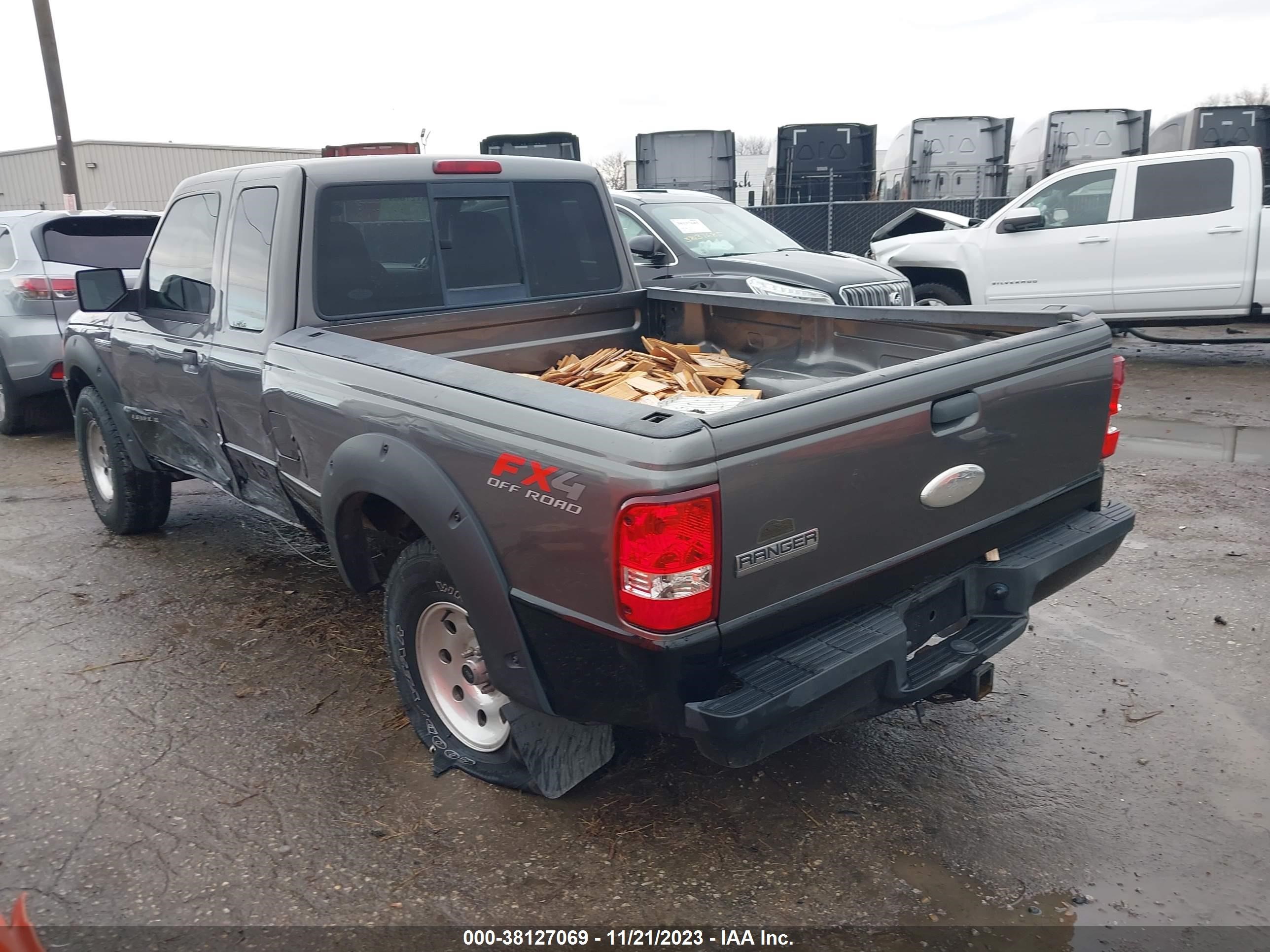 Photo 2 VIN: 1FTZR45E47PA26353 - FORD RANGER 