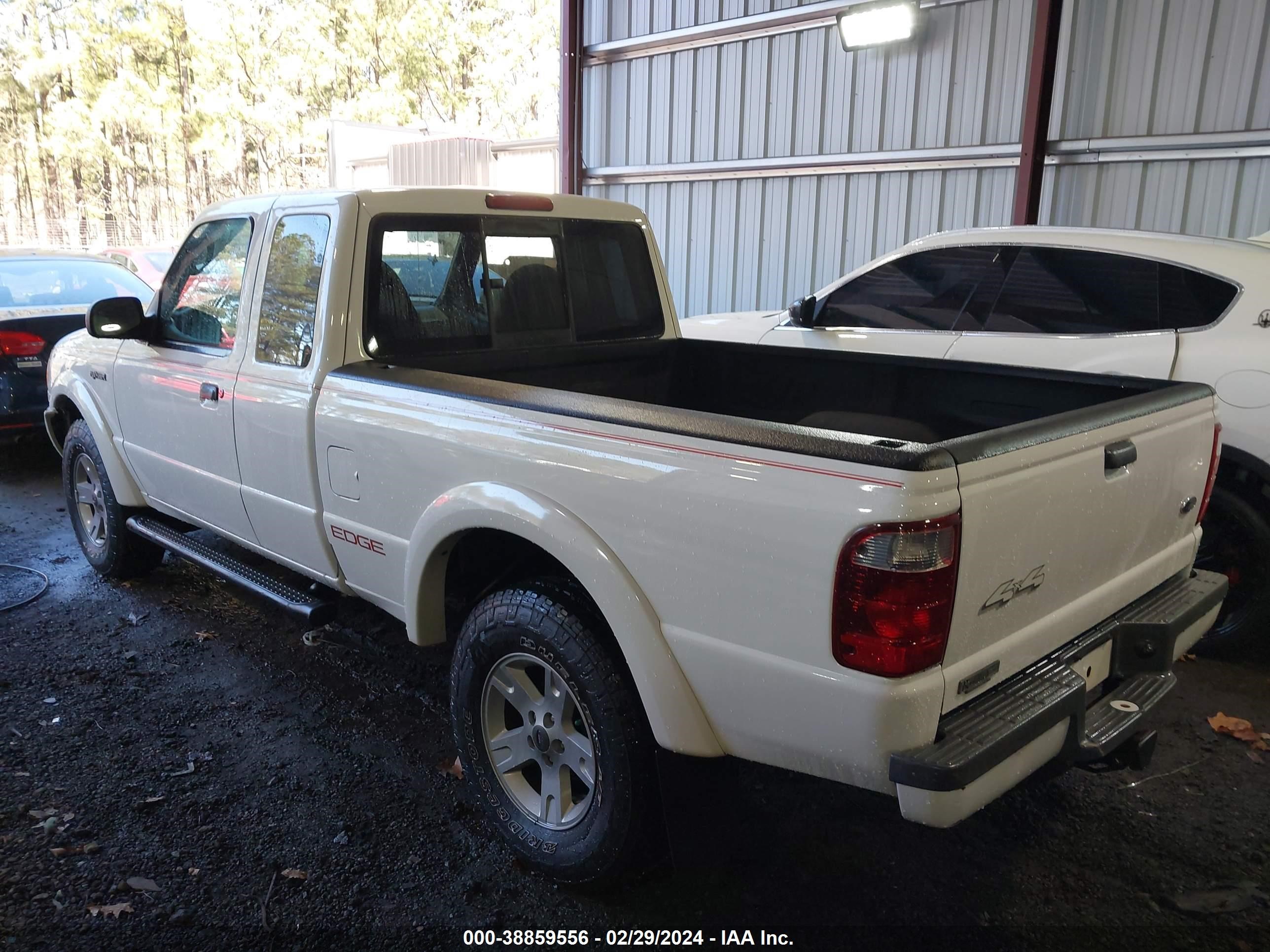 Photo 2 VIN: 1FTZR45E53PA08387 - FORD RANGER 