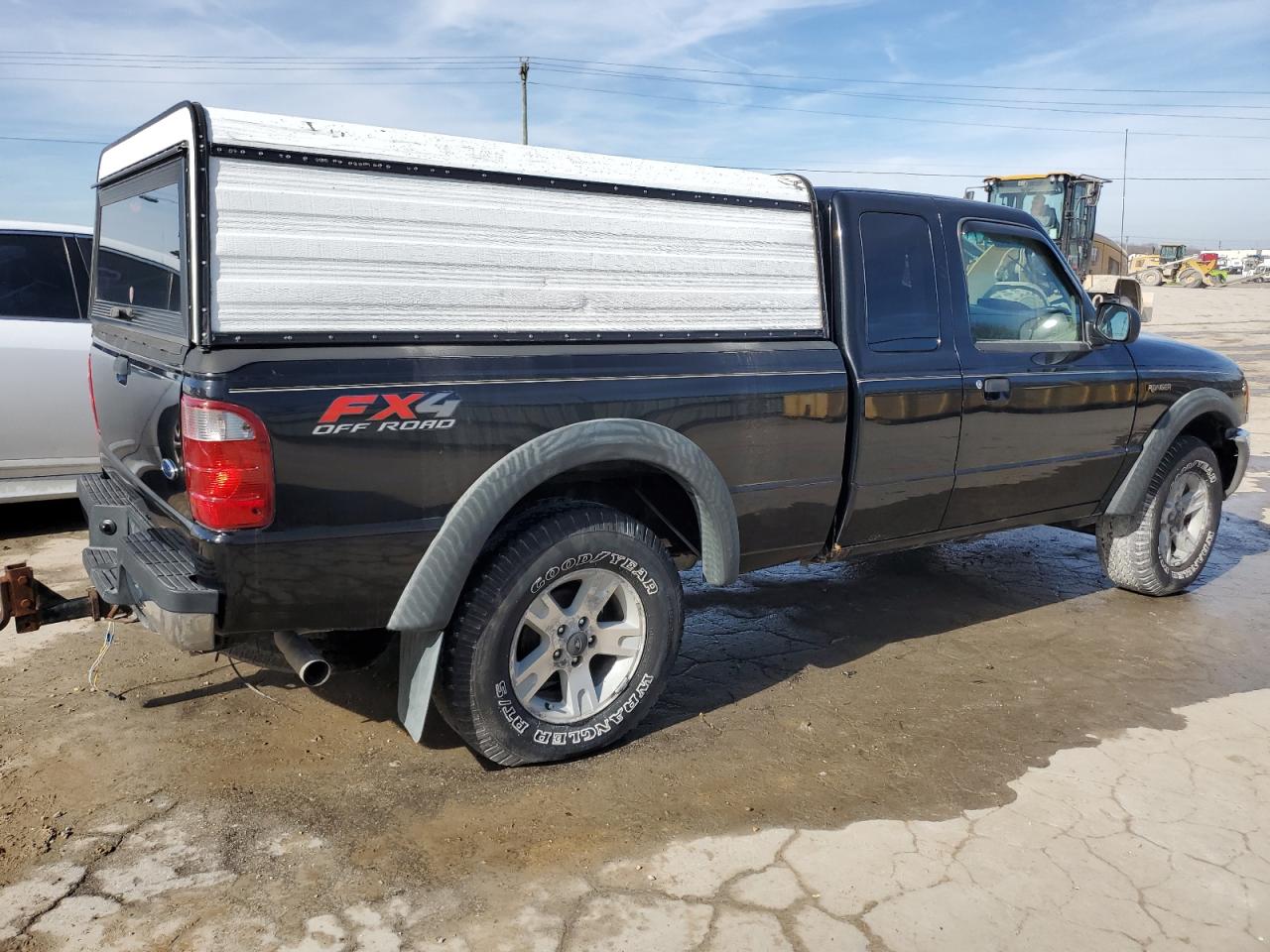 Photo 2 VIN: 1FTZR45E85PA28085 - FORD RANGER 