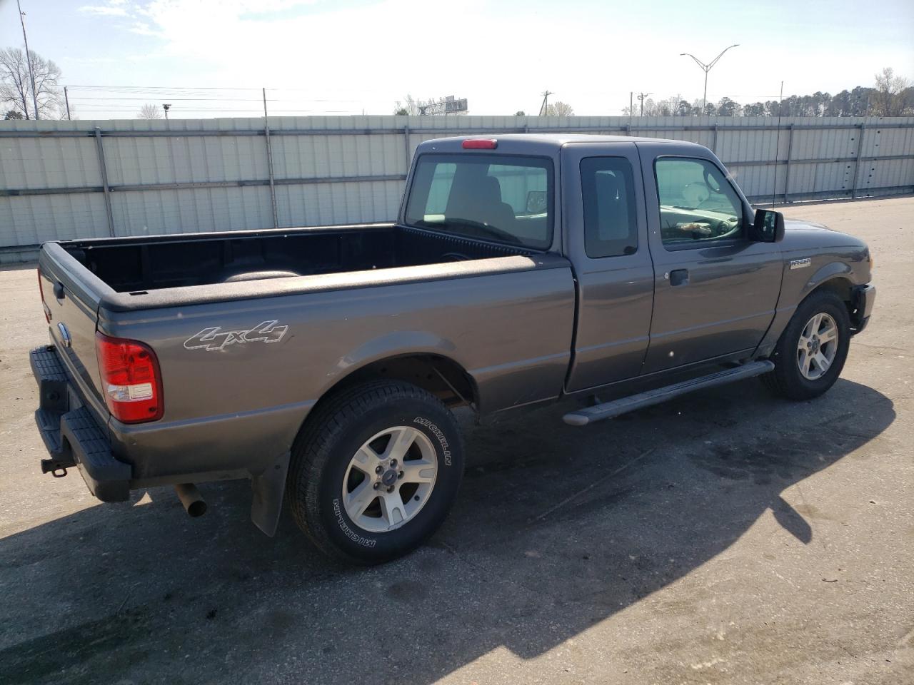 Photo 2 VIN: 1FTZR45E86PA11885 - FORD RANGER 