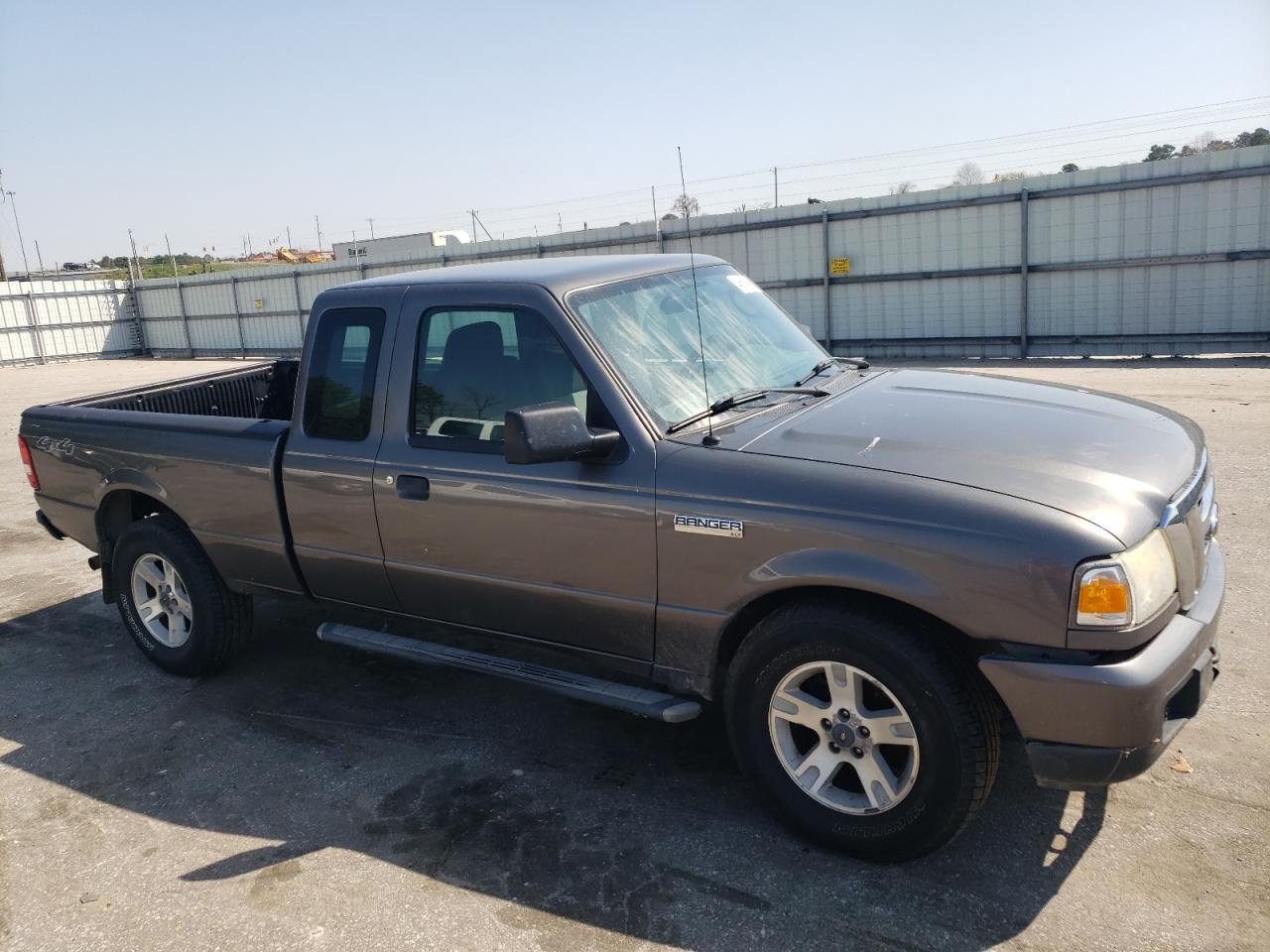 Photo 3 VIN: 1FTZR45E86PA11885 - FORD RANGER 