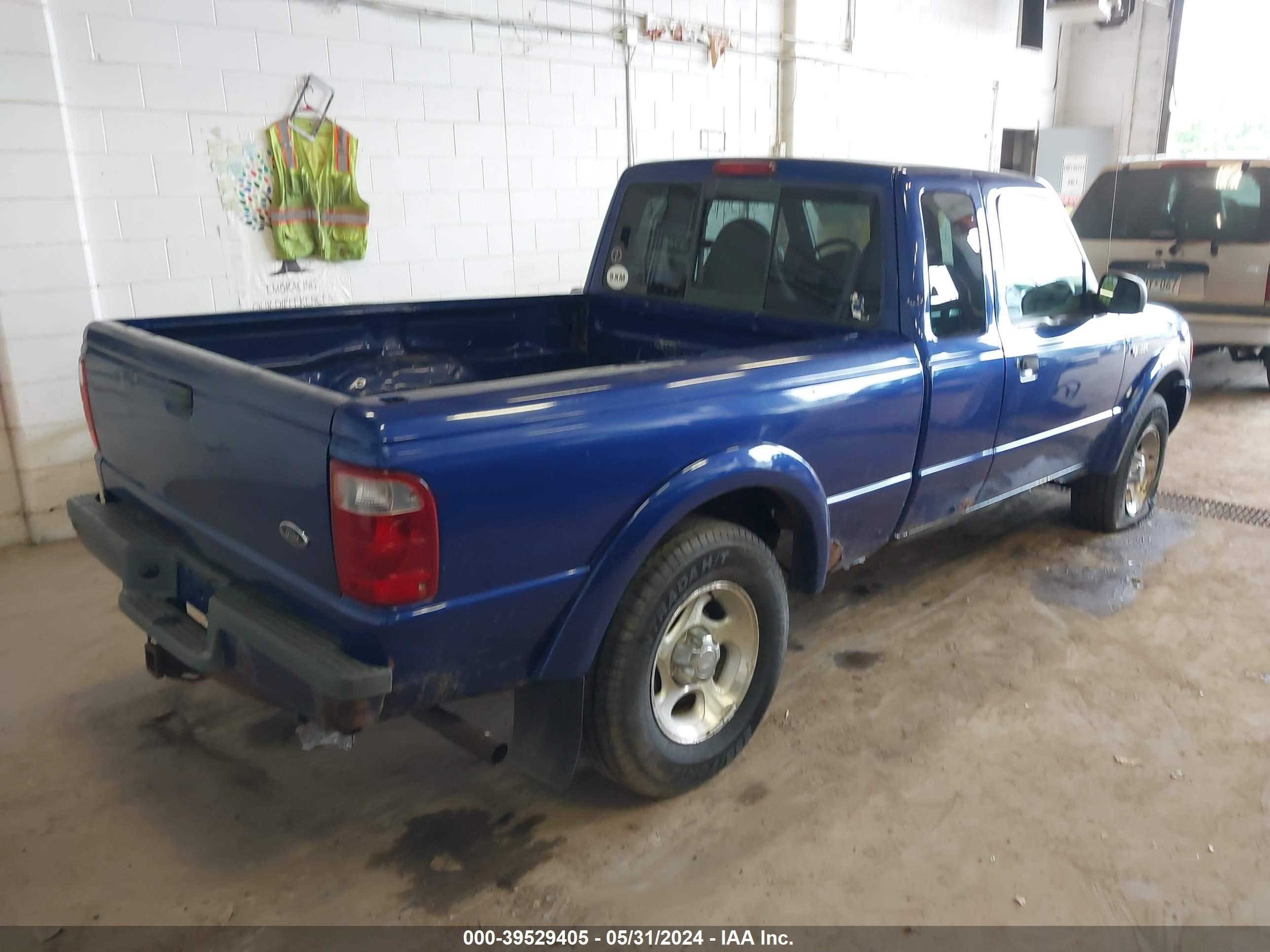 Photo 3 VIN: 1FTZR45EX3PA74398 - FORD RANGER 