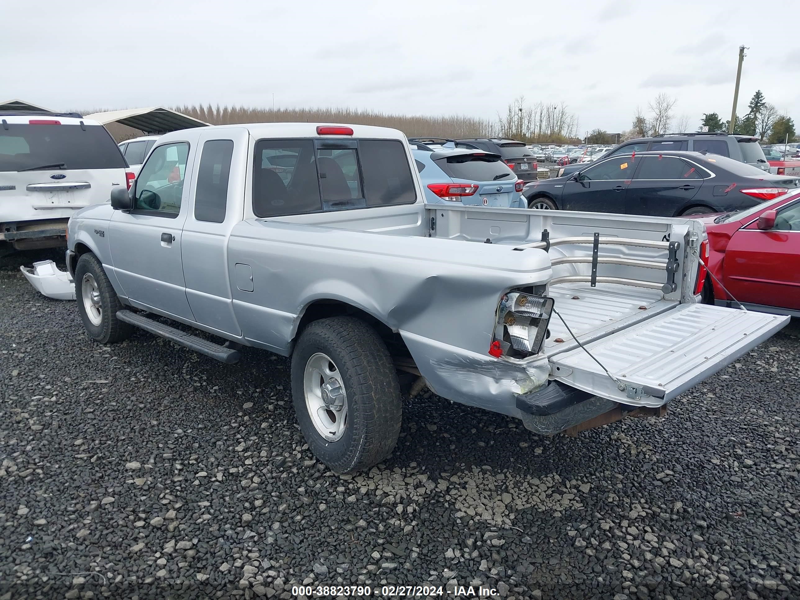 Photo 2 VIN: 1FTZR45EX3PB56308 - FORD RANGER 