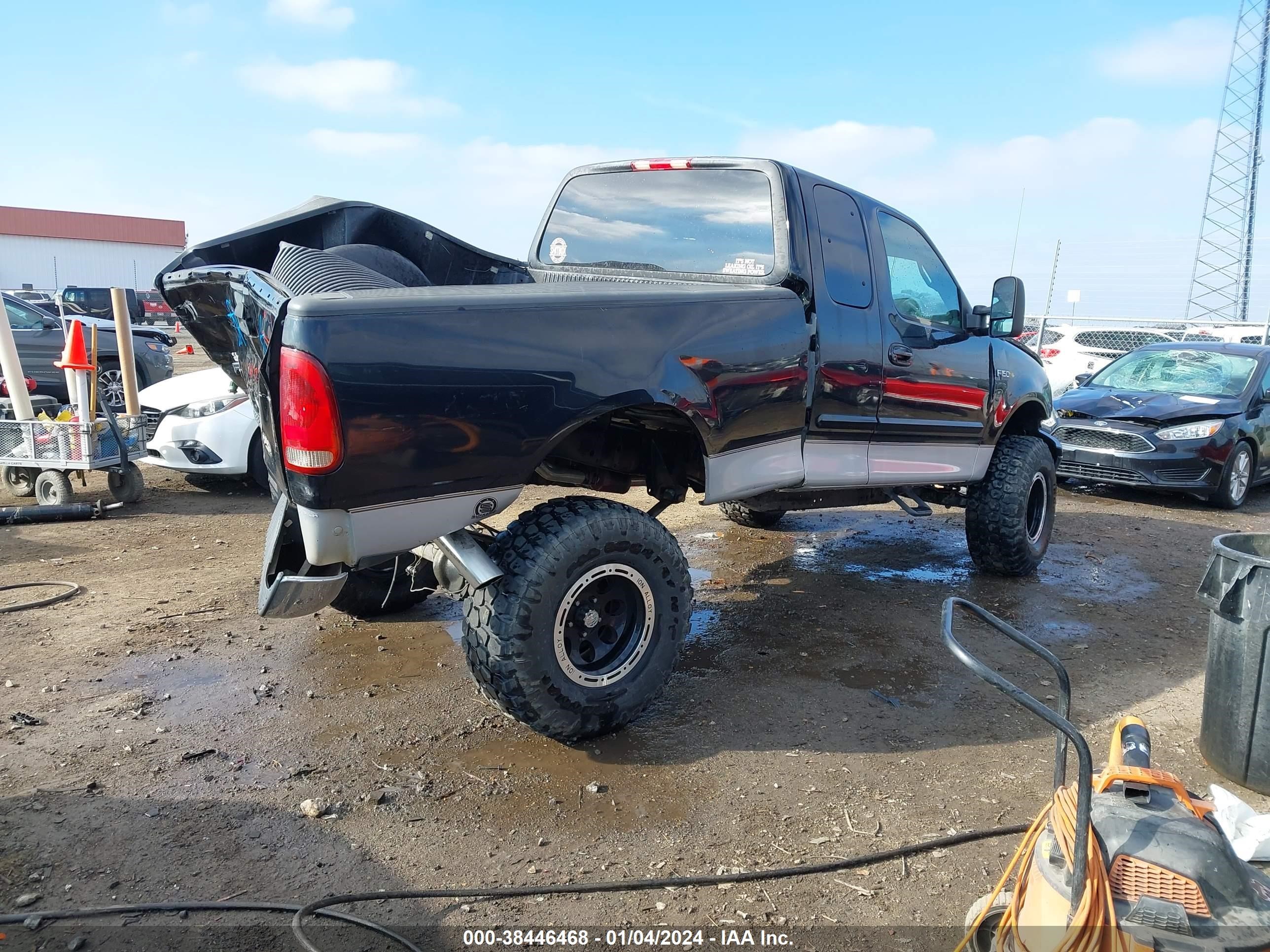 Photo 3 VIN: 1FTZX17201NA06711 - FORD F-150 