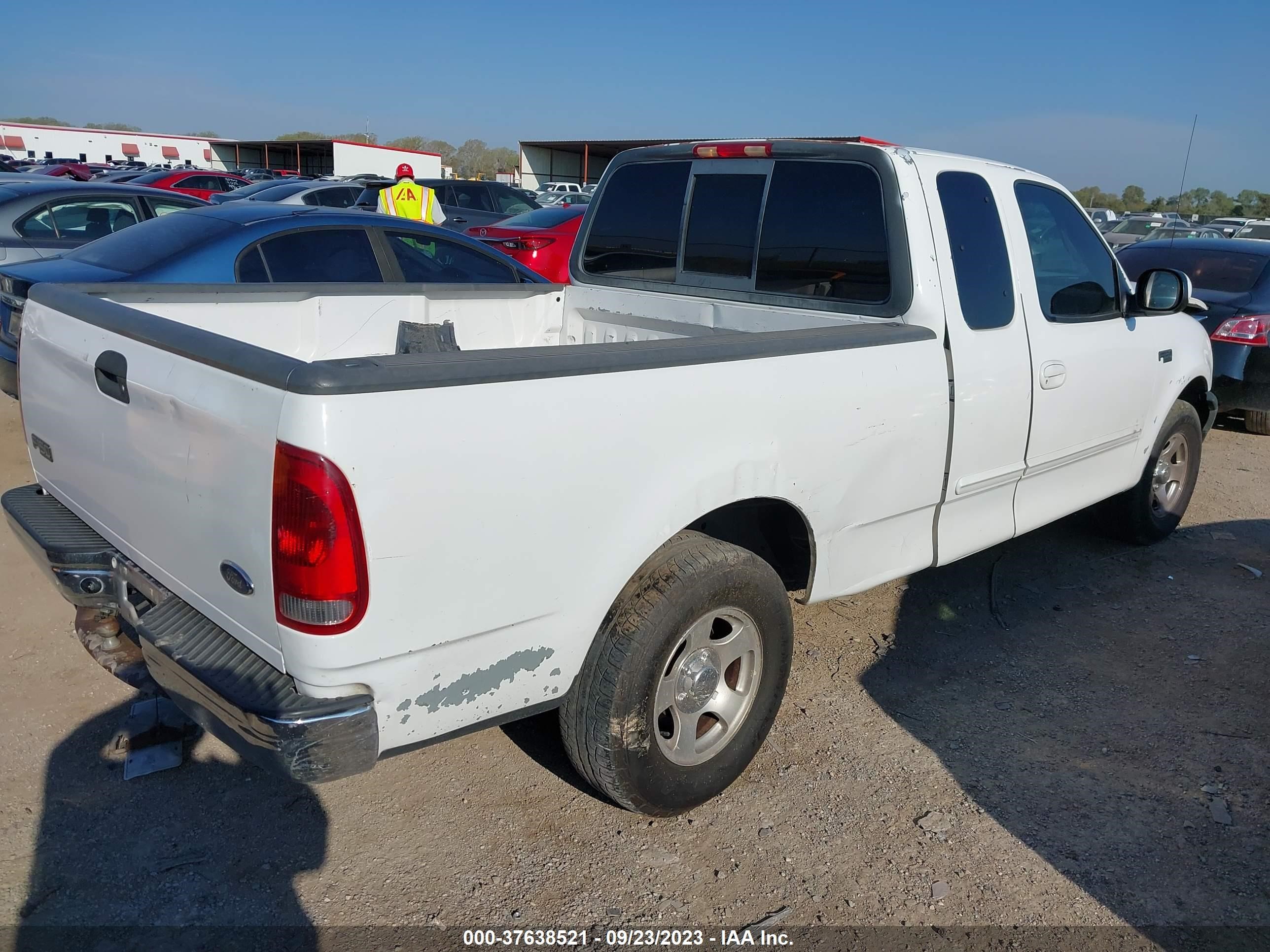 Photo 3 VIN: 1FTZX17221KB86047 - FORD F-150 