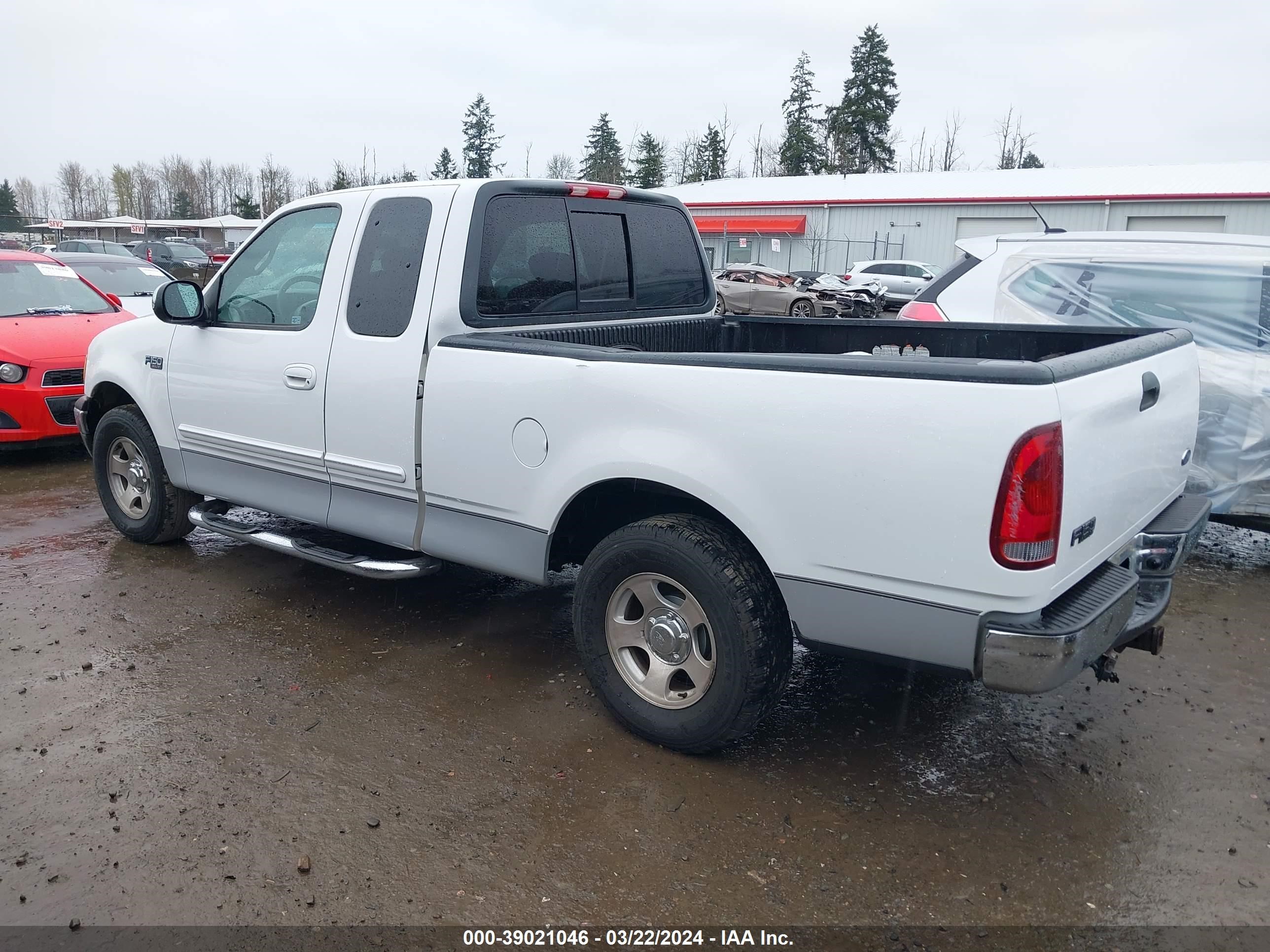 Photo 2 VIN: 1FTZX17221NB55993 - FORD F-150 