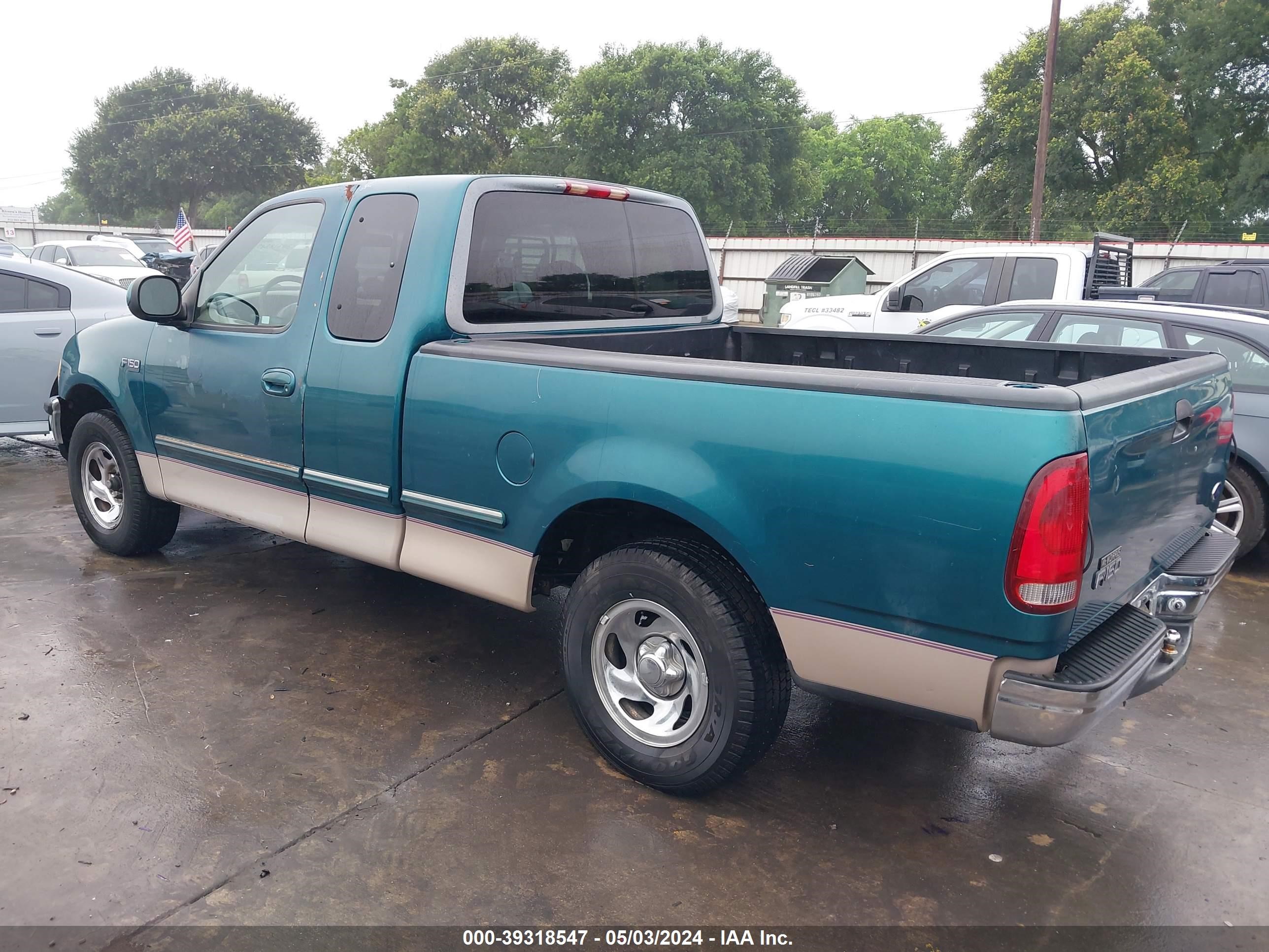 Photo 2 VIN: 1FTZX1727WKA44171 - FORD F-150 