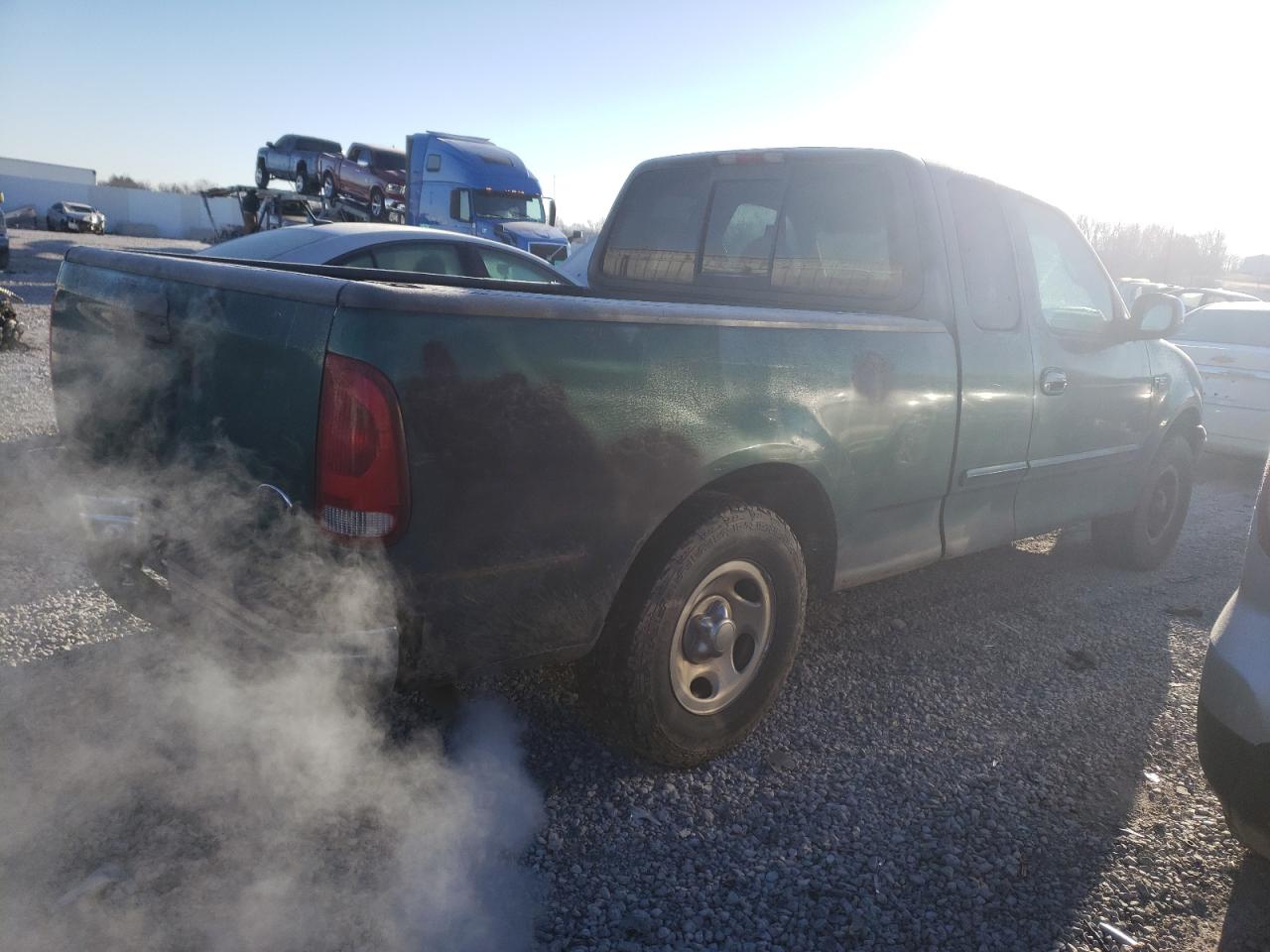 Photo 2 VIN: 1FTZX1728YNA55360 - FORD F-150 