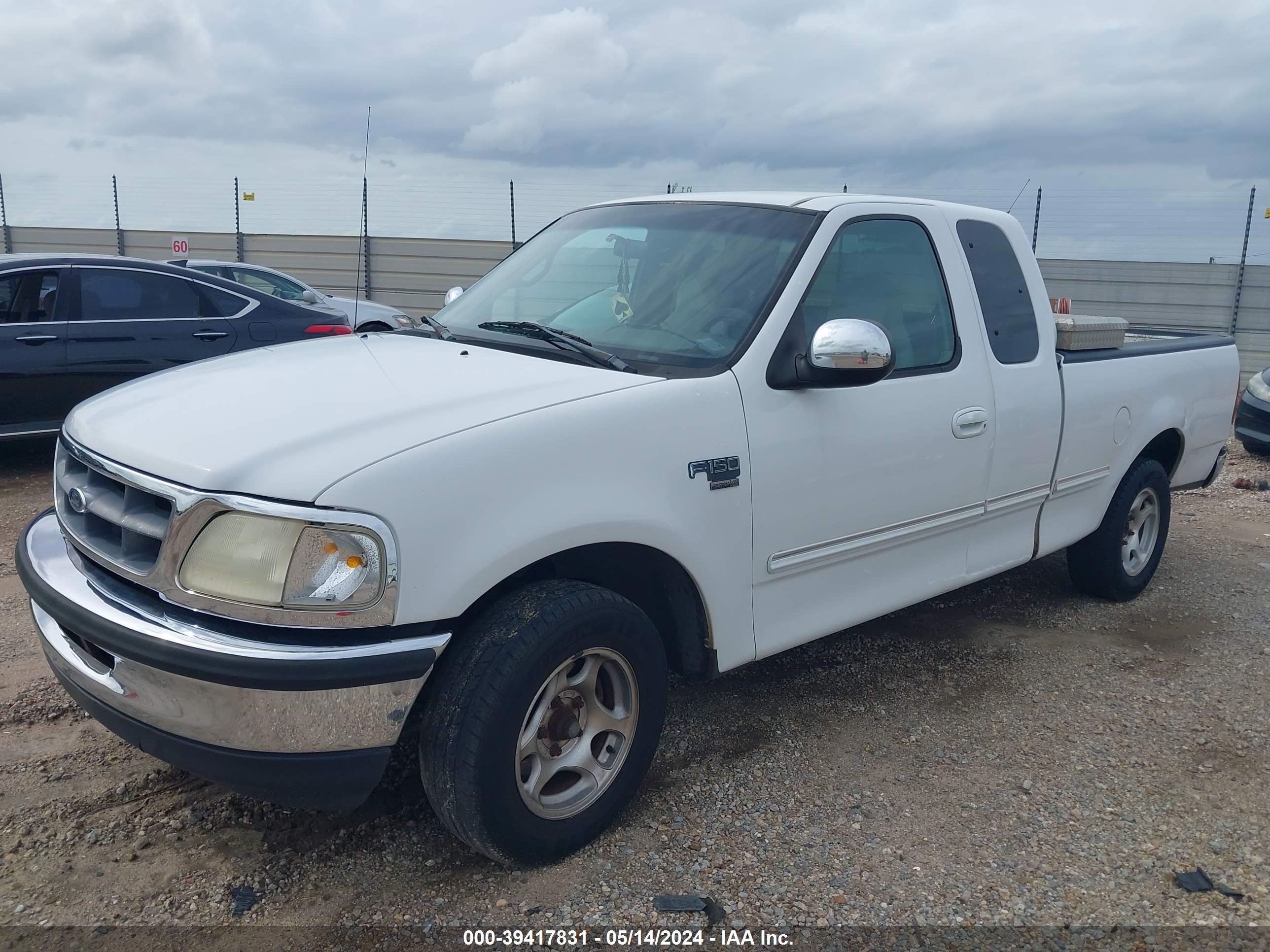 Photo 1 VIN: 1FTZX1763WNB12872 - FORD F-150 