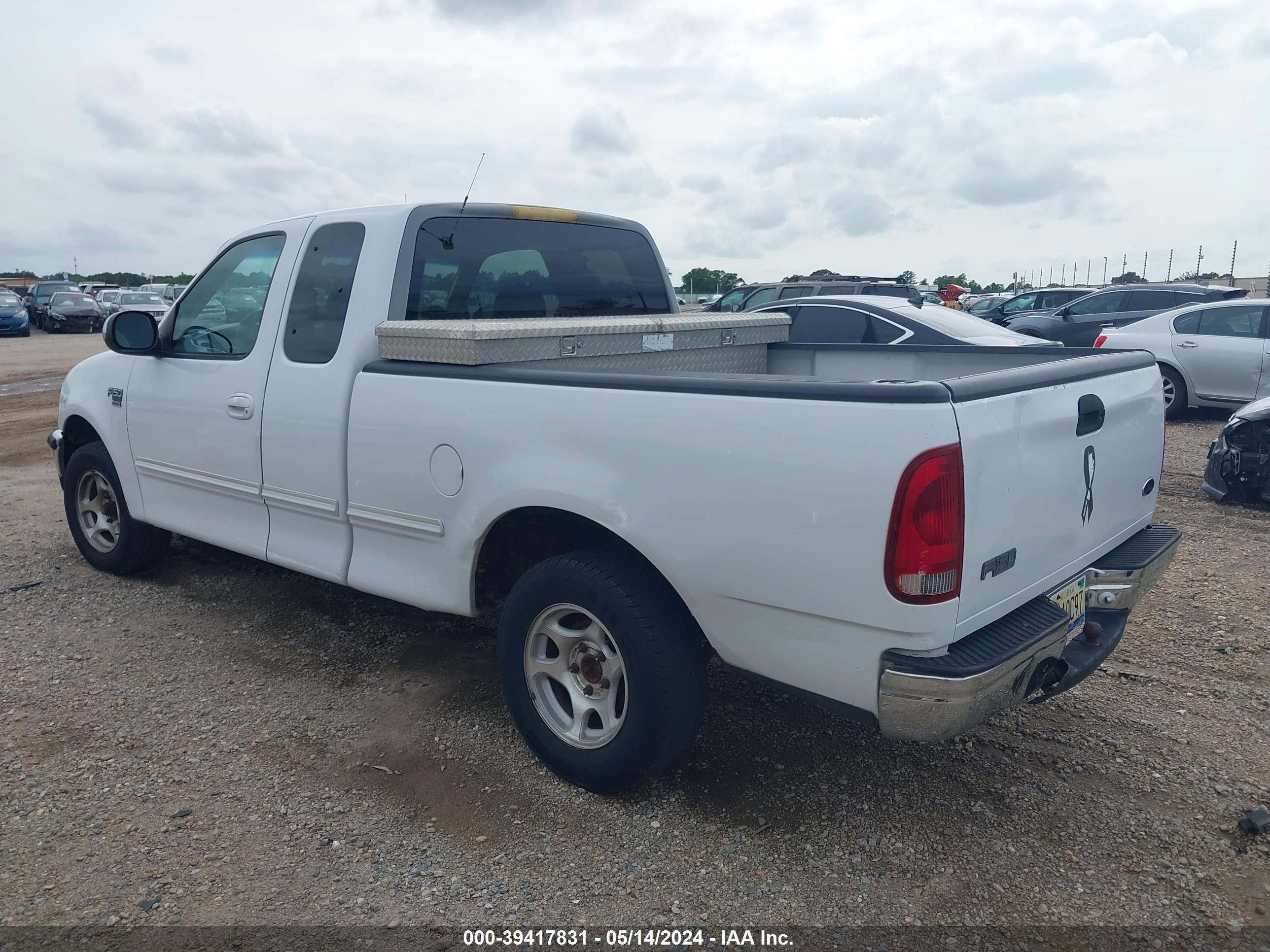 Photo 2 VIN: 1FTZX1763WNB12872 - FORD F-150 