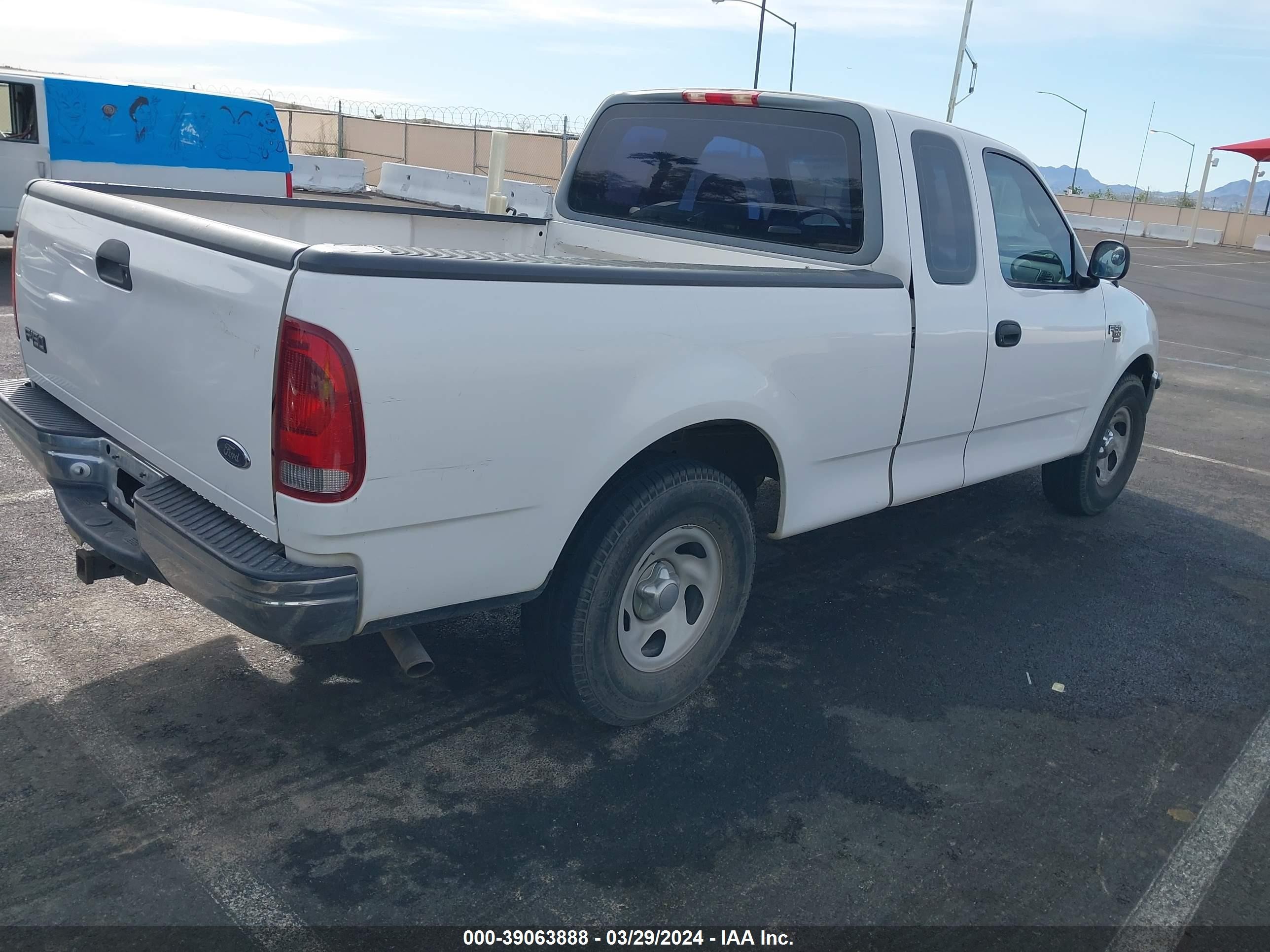 Photo 3 VIN: 1FTZX1767WKB36447 - FORD F-150 