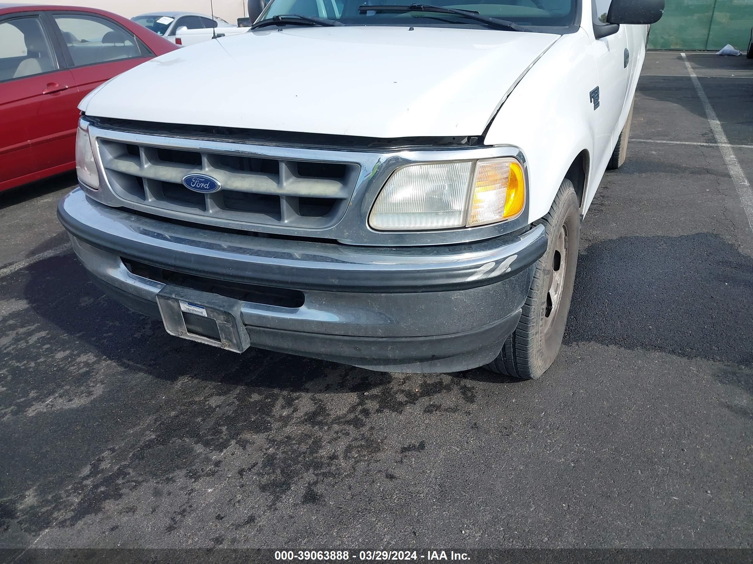 Photo 5 VIN: 1FTZX1767WKB36447 - FORD F-150 