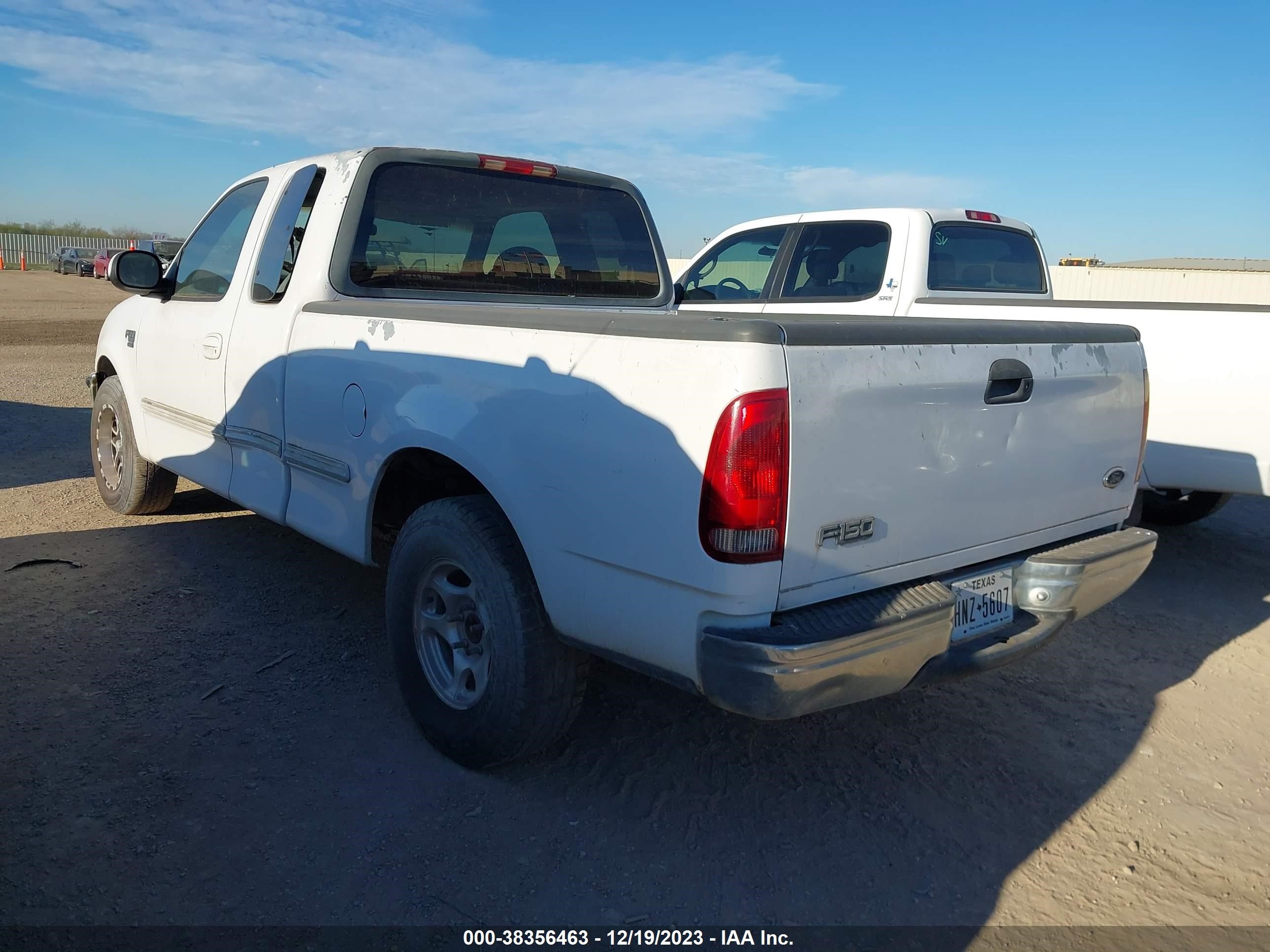 Photo 2 VIN: 1FTZX17W2WKC30395 - FORD F-150 