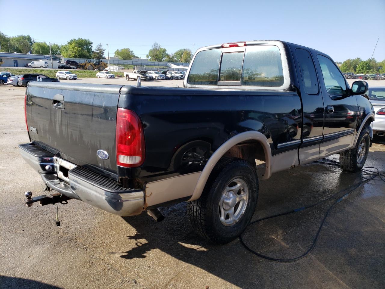 Photo 2 VIN: 1FTZX18W2WKA89407 - FORD F-150 