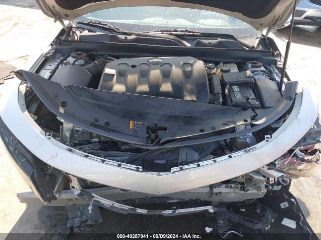 Photo 9 VIN: 1G1105S33KU142761 - CHEVROLET IMPALA 