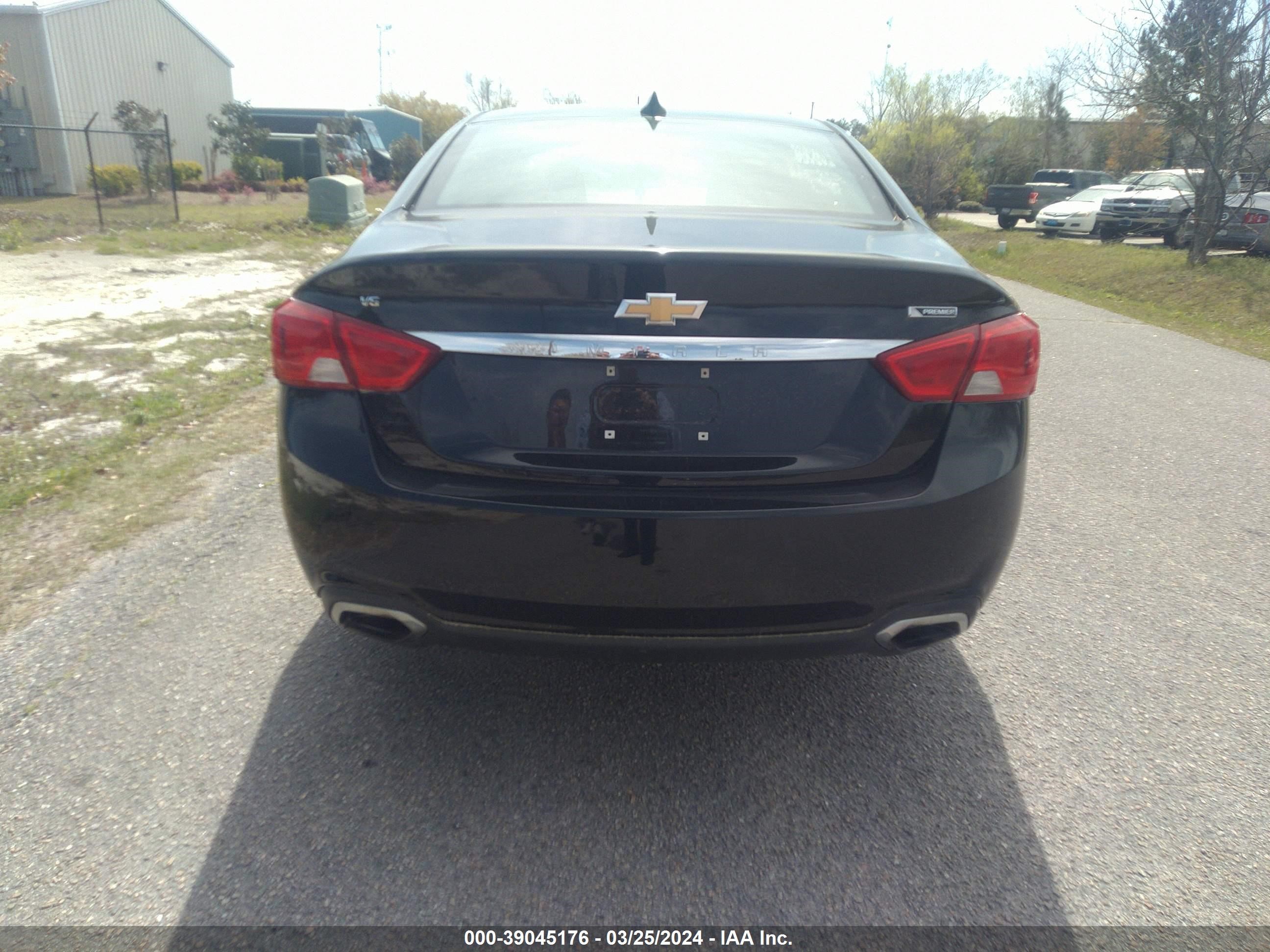 Photo 15 VIN: 1G1105S34KU113477 - CHEVROLET IMPALA 