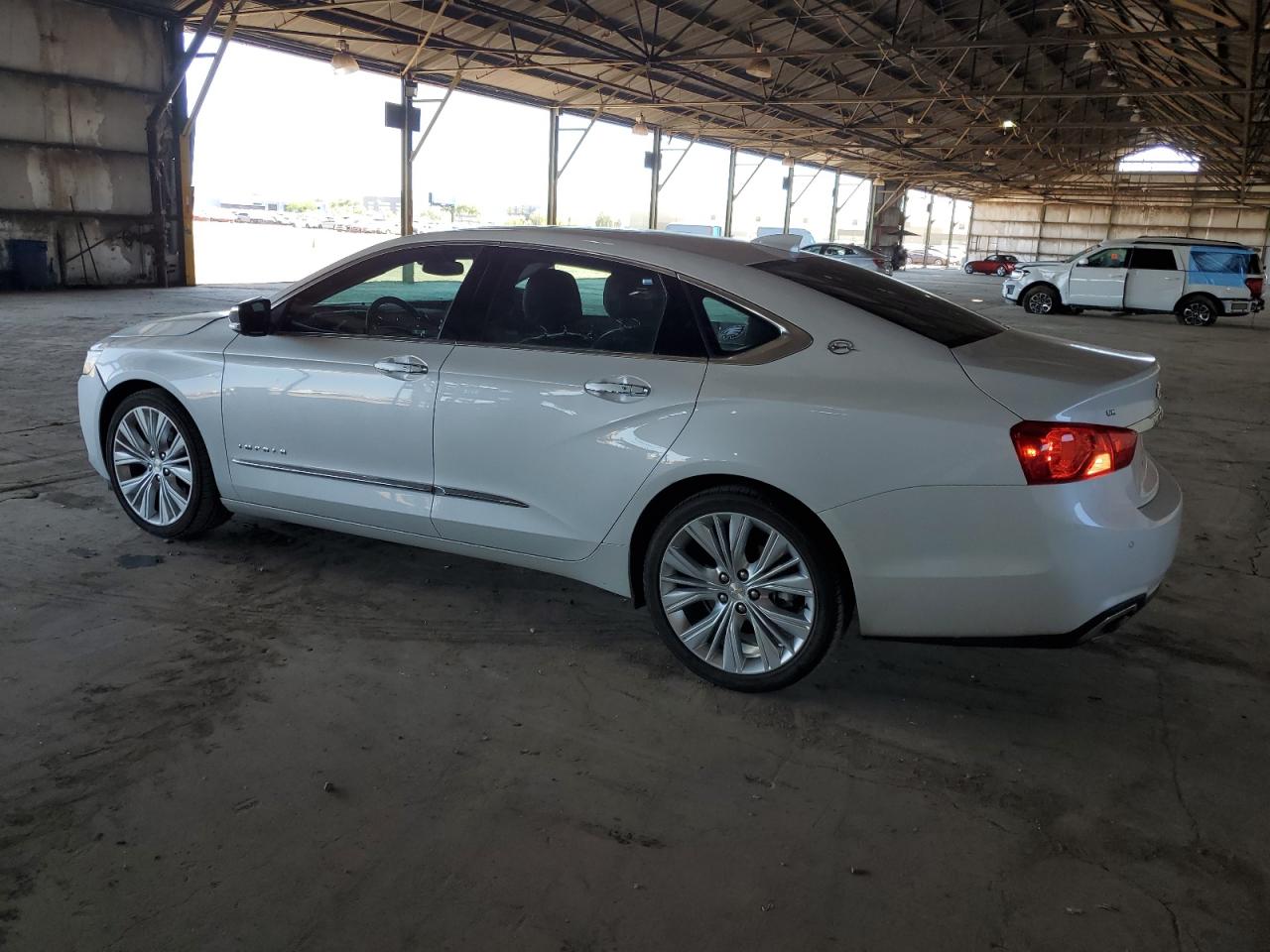 Photo 1 VIN: 1G1105S37LU104547 - CHEVROLET IMPALA 