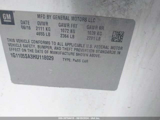 Photo 8 VIN: 1G1105SA3HU118029 - CHEVROLET IMPALA 