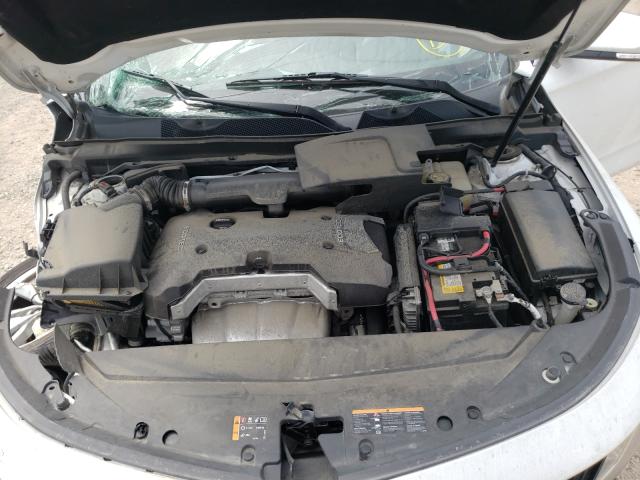 Photo 6 VIN: 1G1105SA4HU133588 - CHEVROLET IMPALA LT 