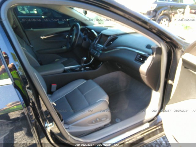 Photo 4 VIN: 1G1125S3XJU108003 - CHEVROLET IMPALA 