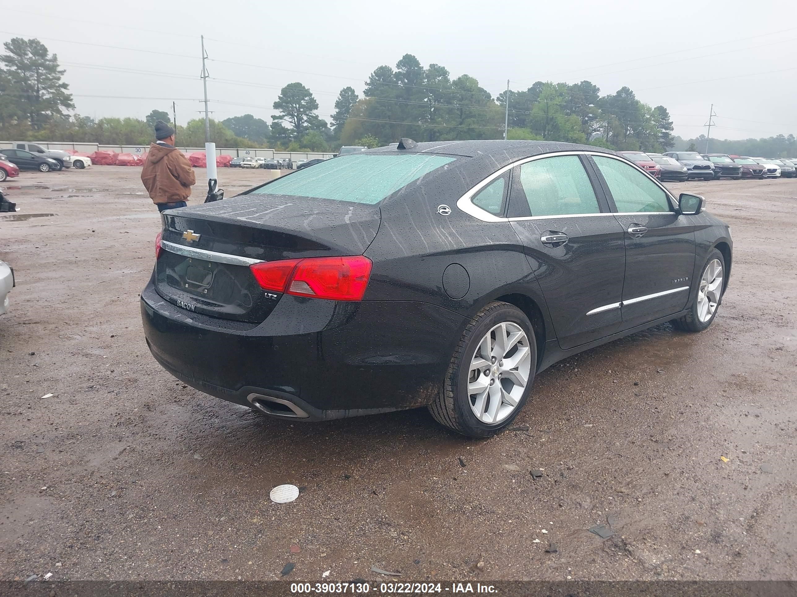 Photo 3 VIN: 1G1155S34EU138417 - CHEVROLET IMPALA 