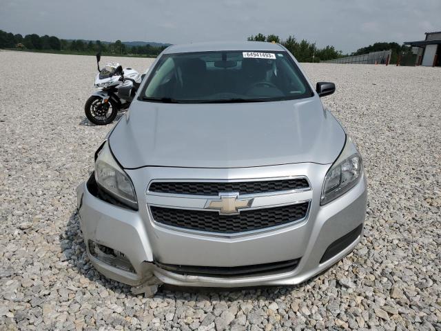 Photo 4 VIN: 1G11A5SA1DF240769 - CHEVROLET MALIBU 